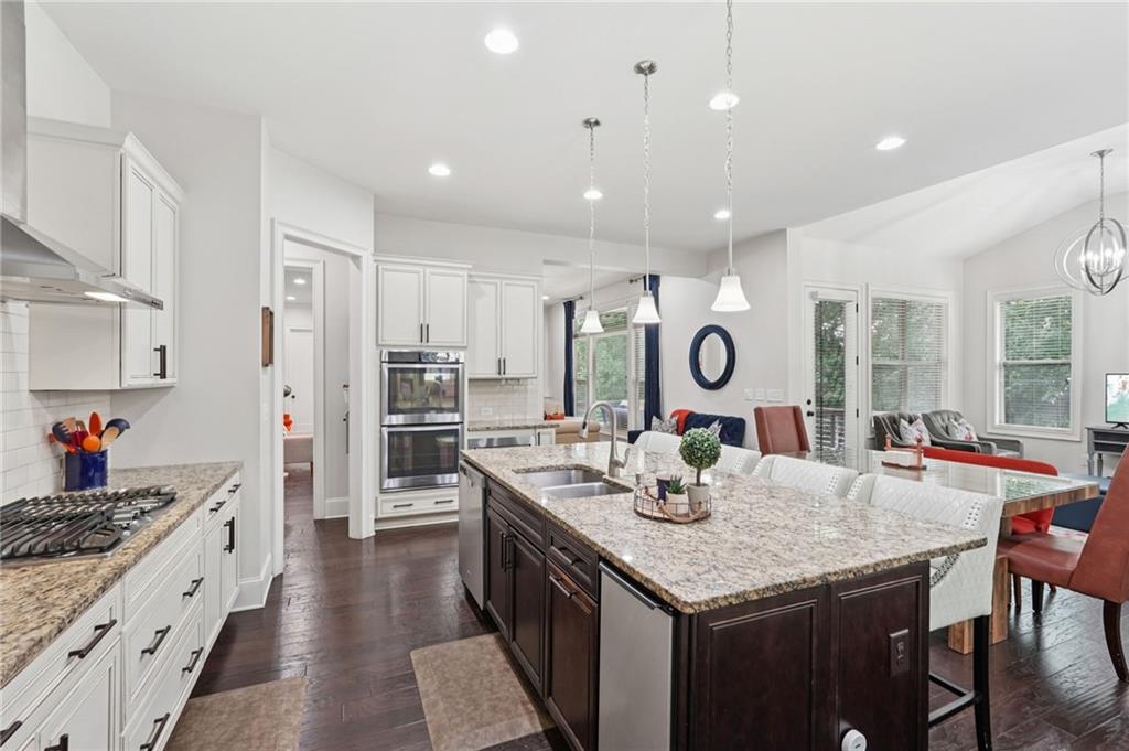 1720 Flinthaven Court