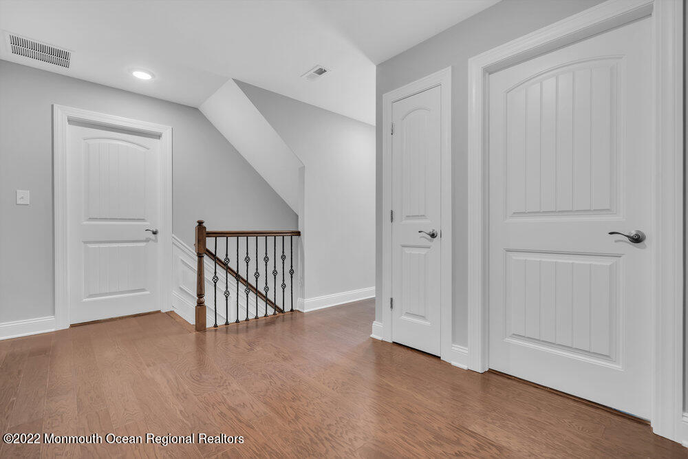8 Sander Way