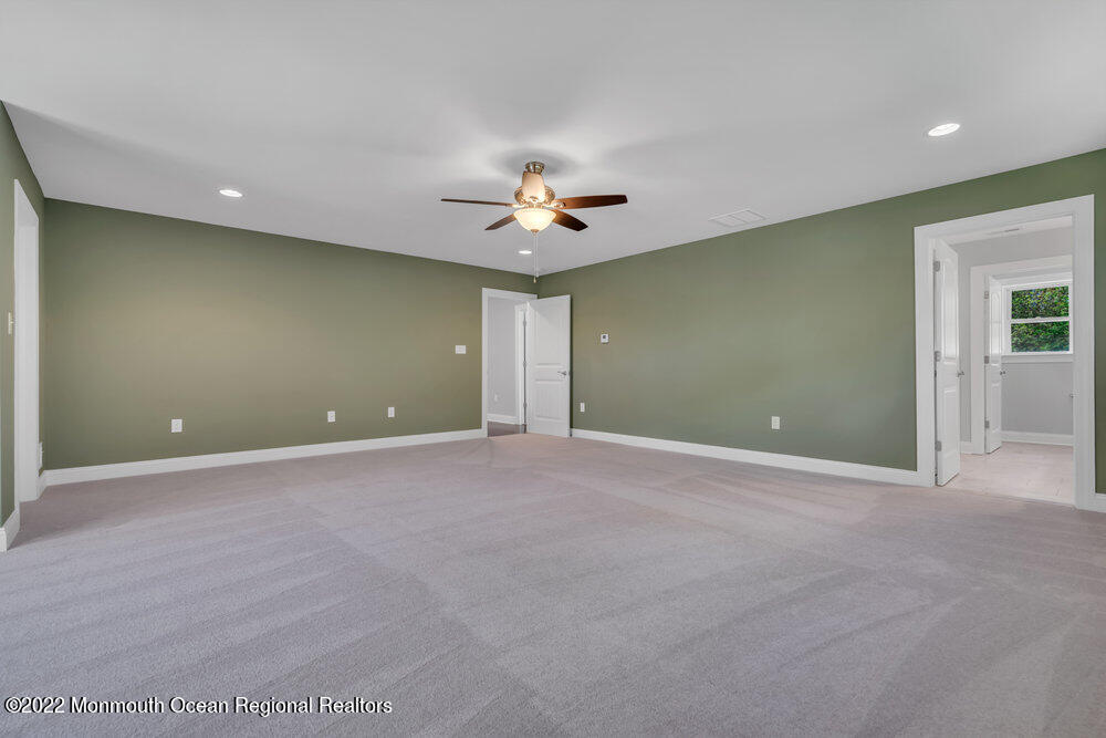 8 Sander Way