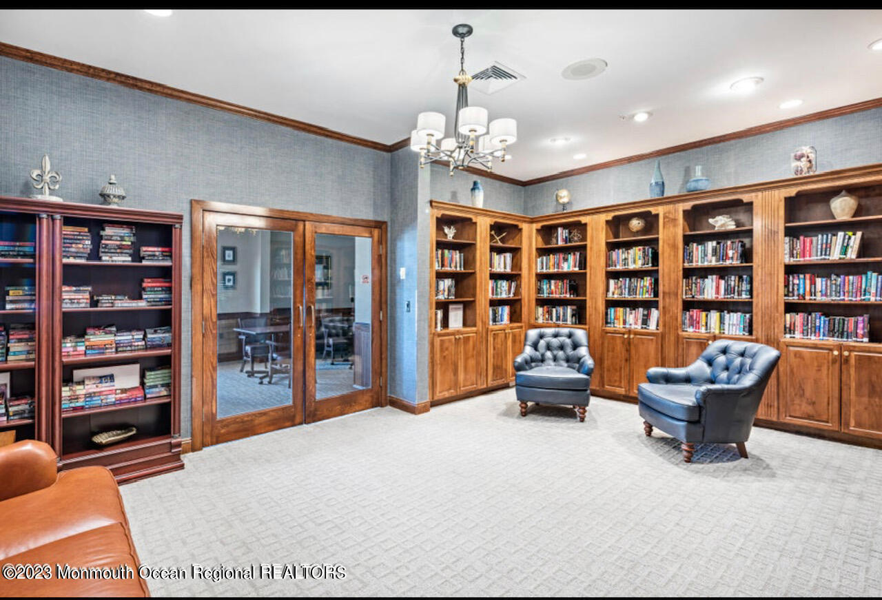 4 Little Falls Court