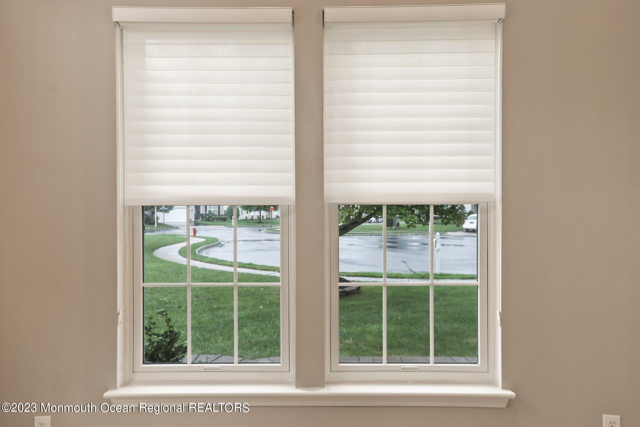 4 Little Falls Court