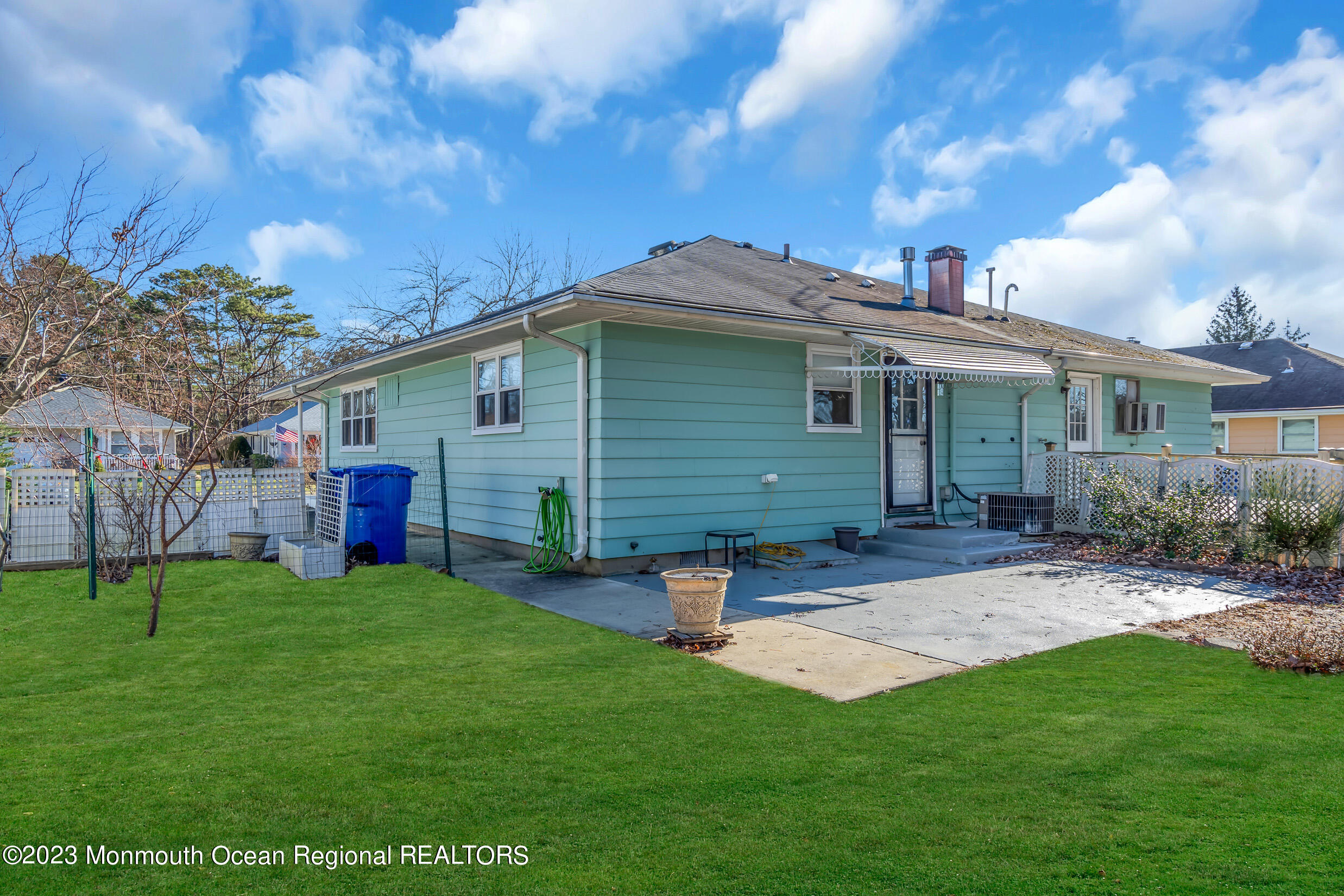 2016 Mount Carmel Boulevard