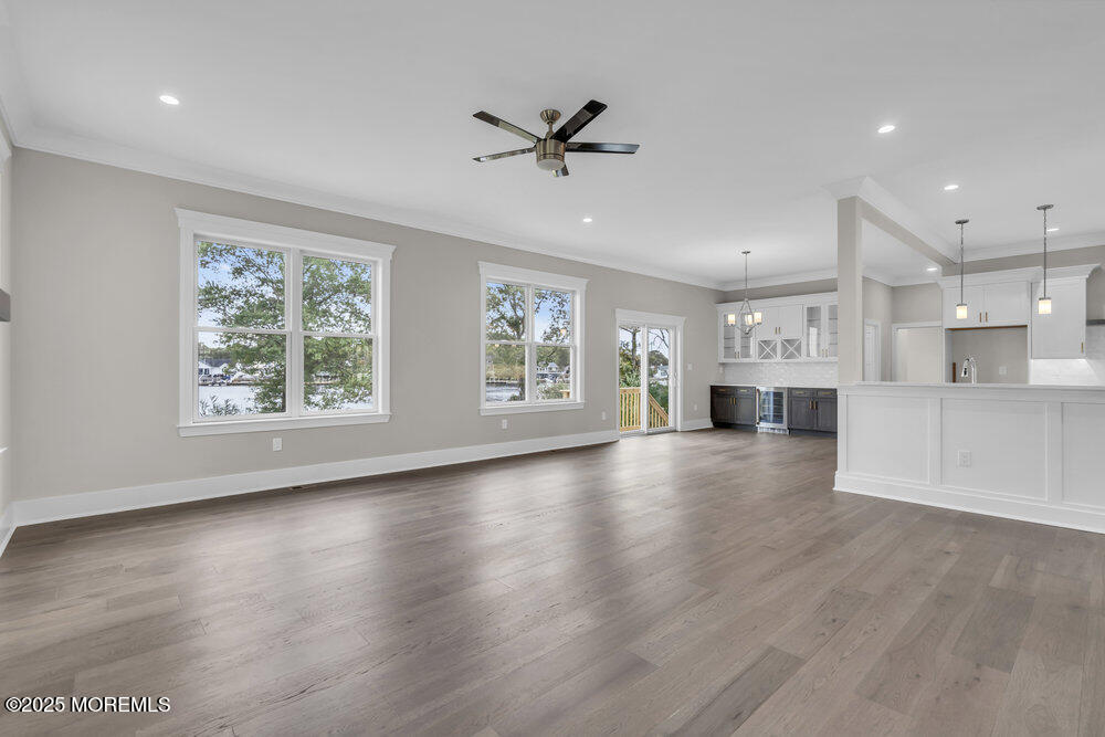 105 Coral Way S, Forked River