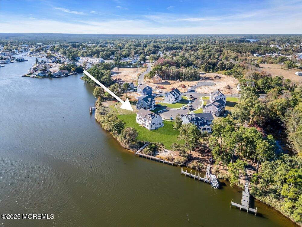 105 Coral Way S, Forked River