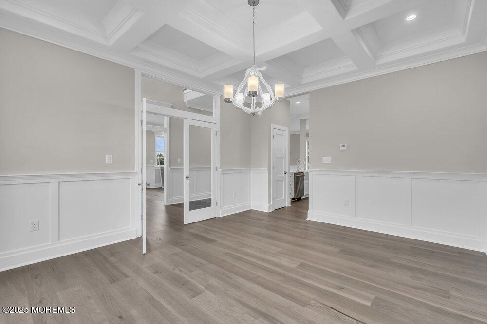 105 Coral Way S, Forked River