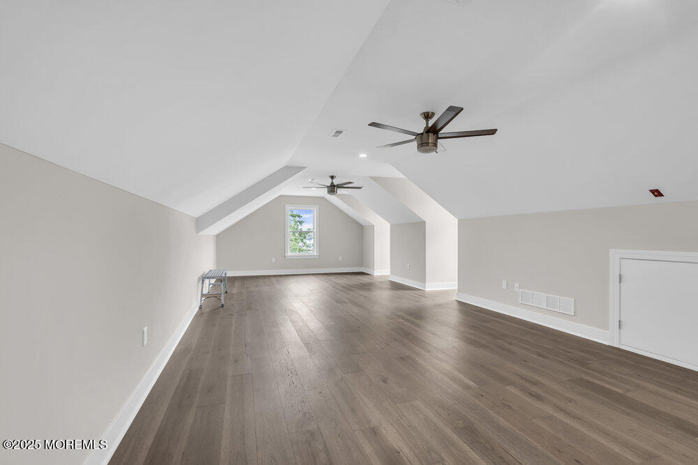 105 Coral Way S, Forked River