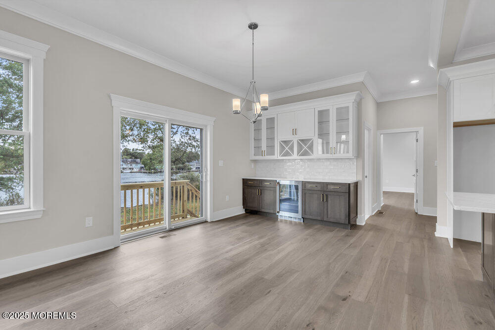 105 Coral Way S, Forked River