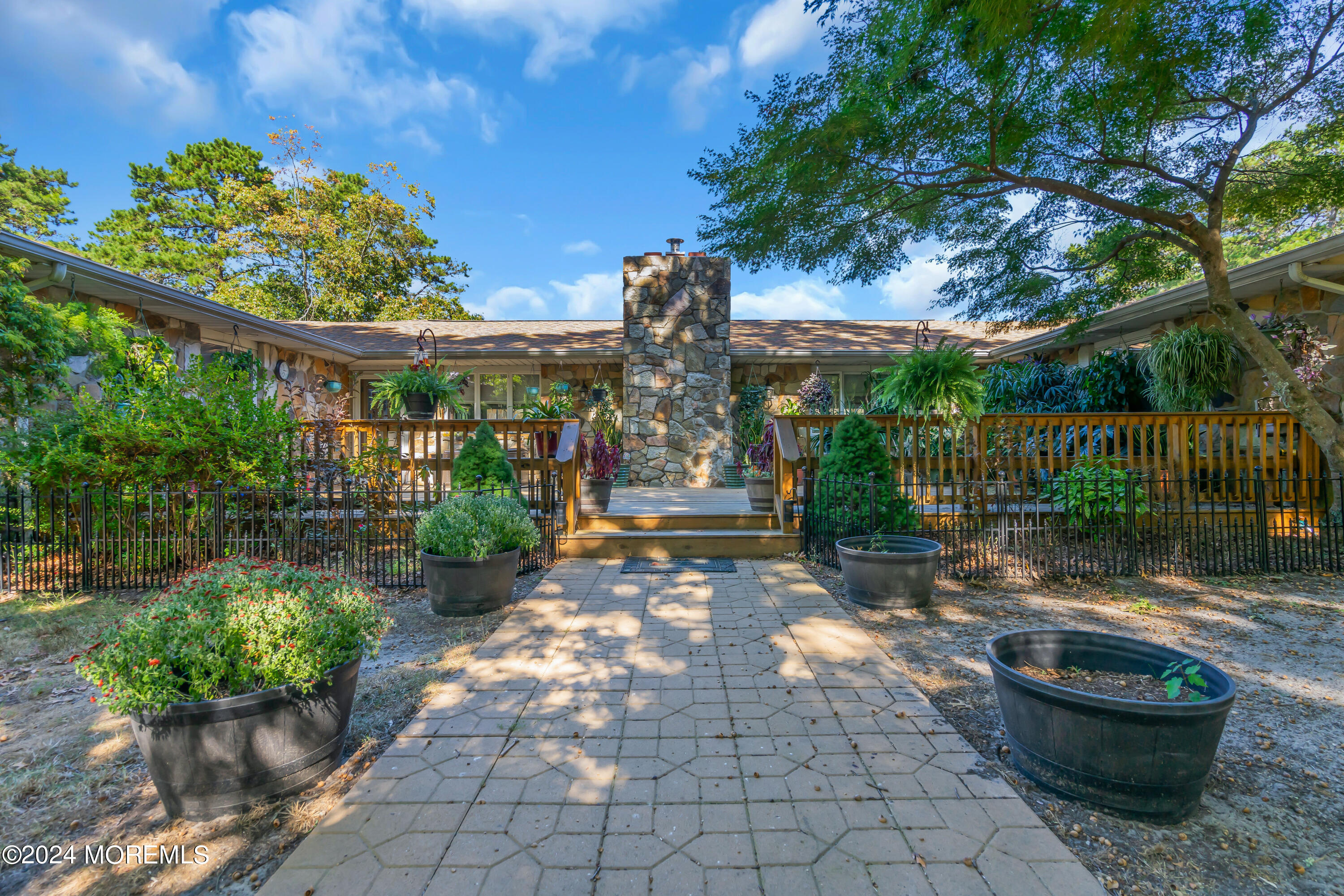 429 Thomas Avenue