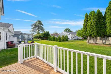 169 Pulaski Boulevard