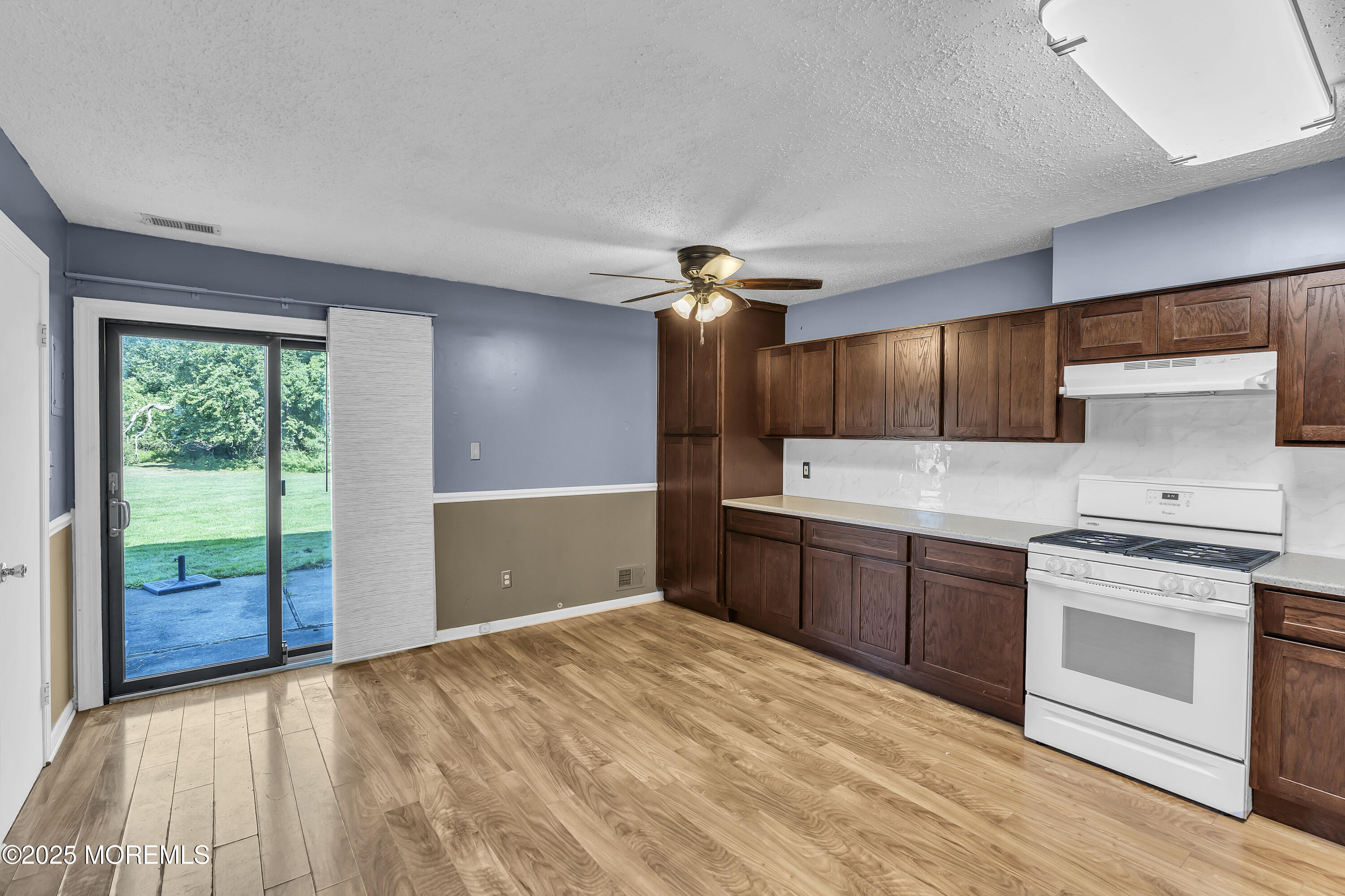 79 Greenwood Loop Road, 623