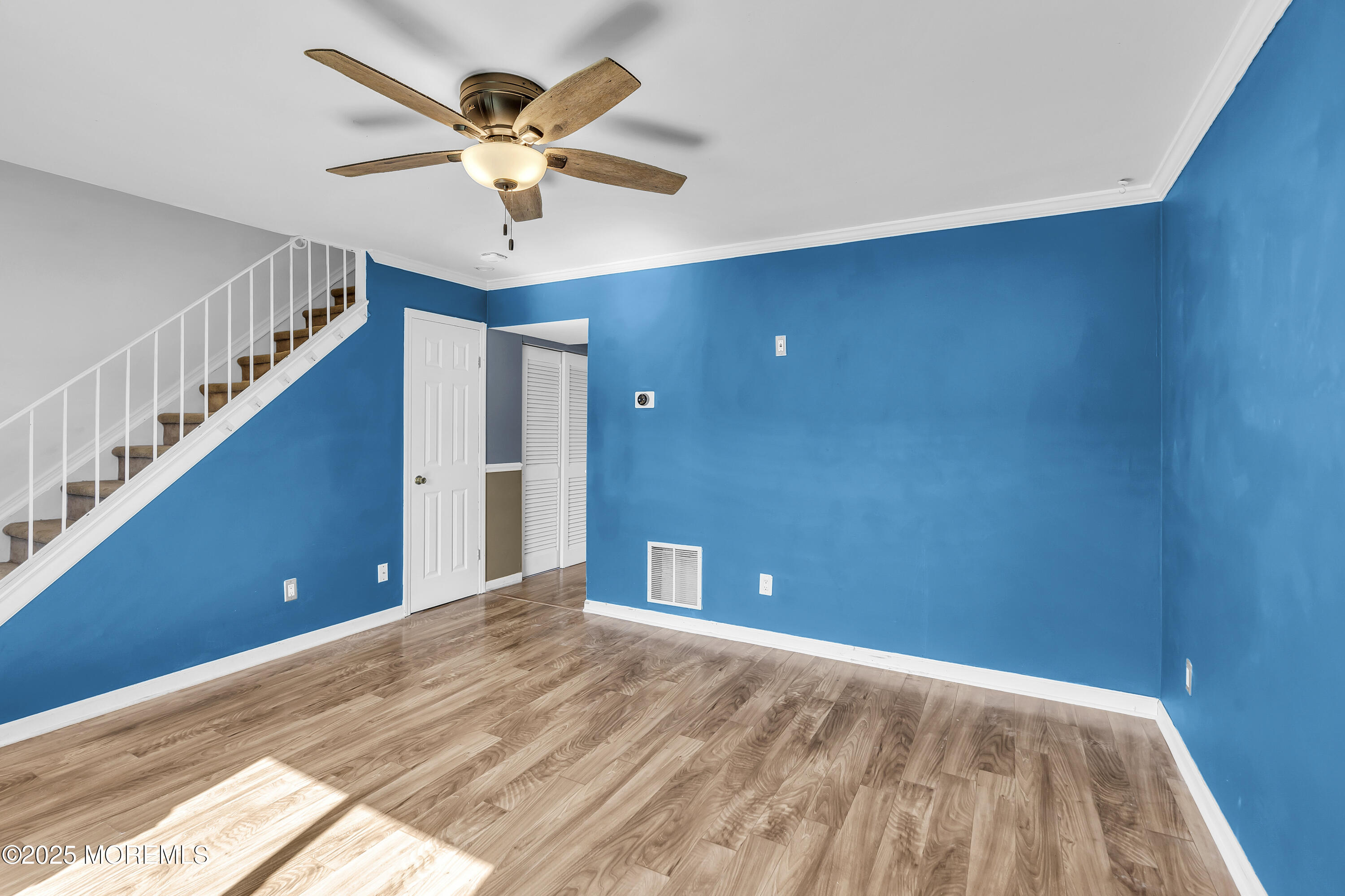 79 Greenwood Loop Road, 623