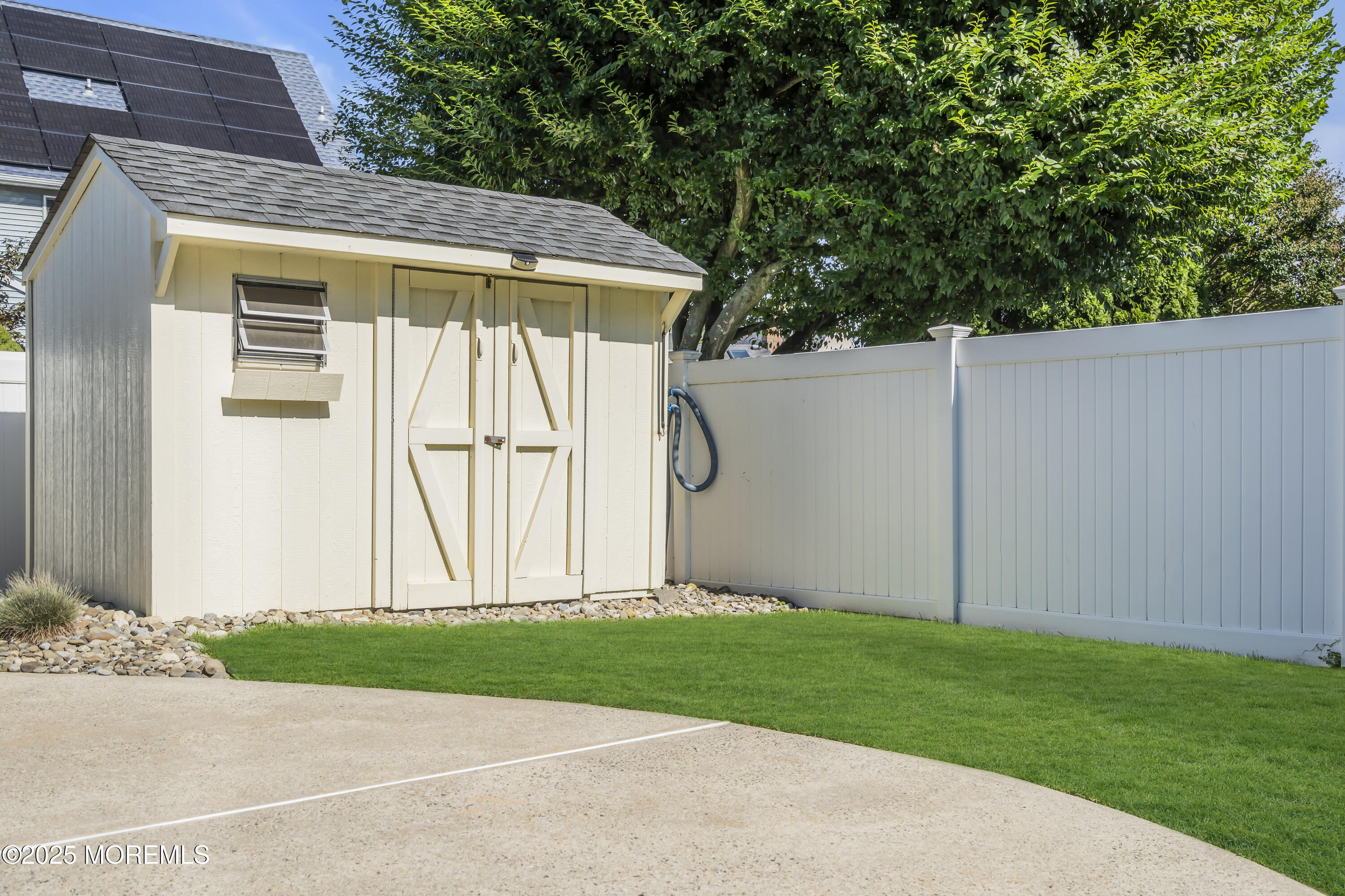 1176 Aster Drive