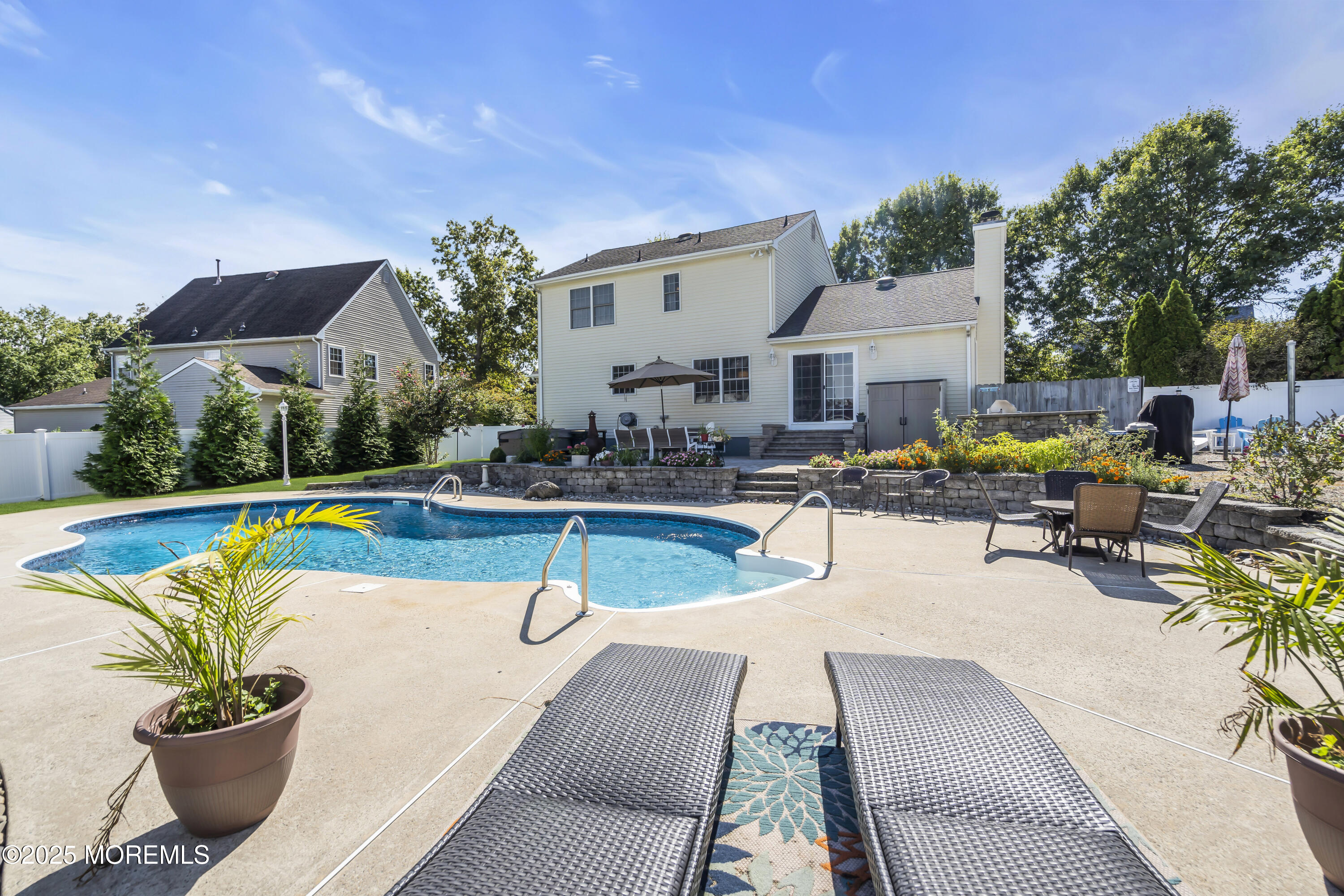 1176 Aster Drive