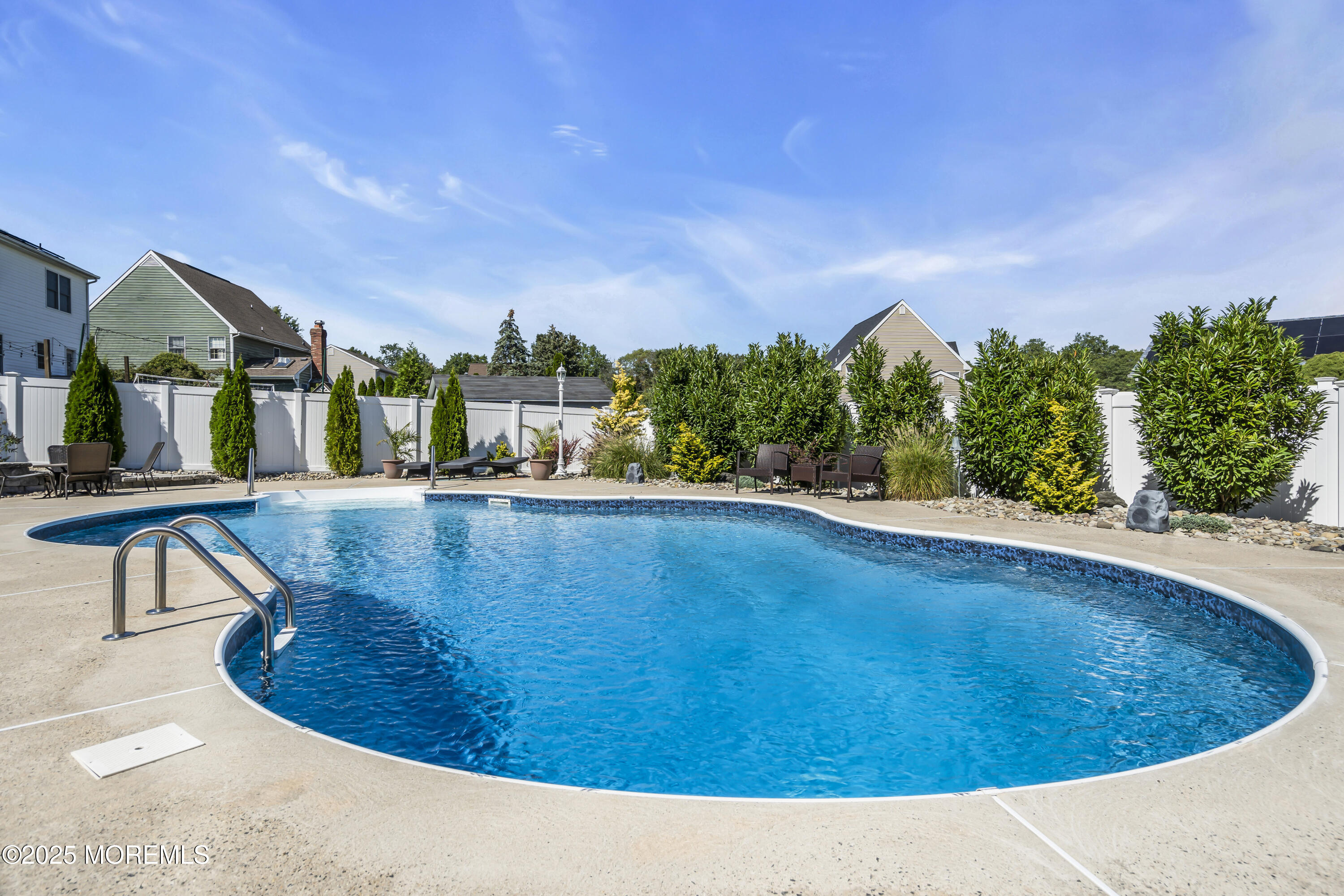 1176 Aster Drive