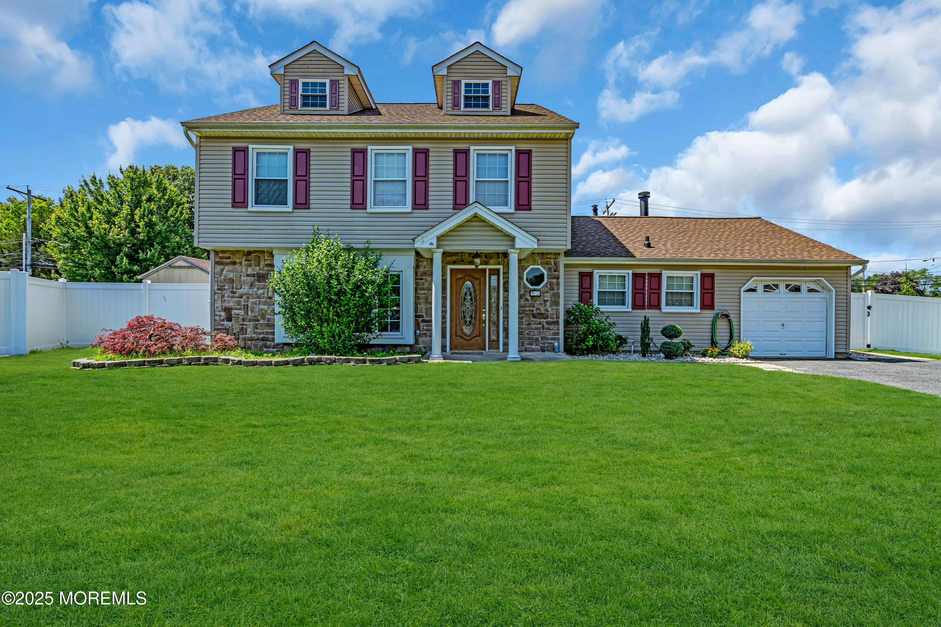 3 Rachel Court