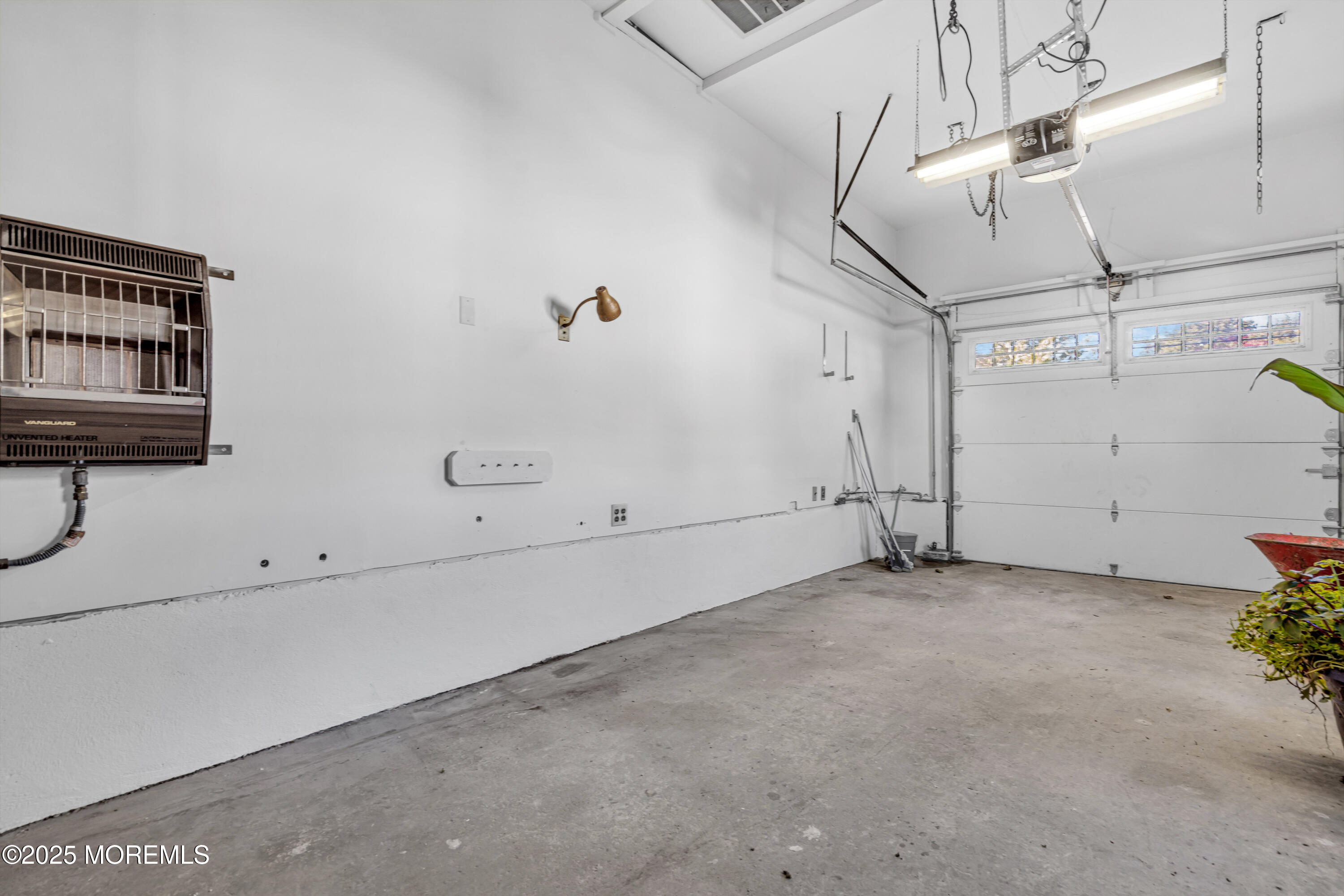 1037 Savannah Street