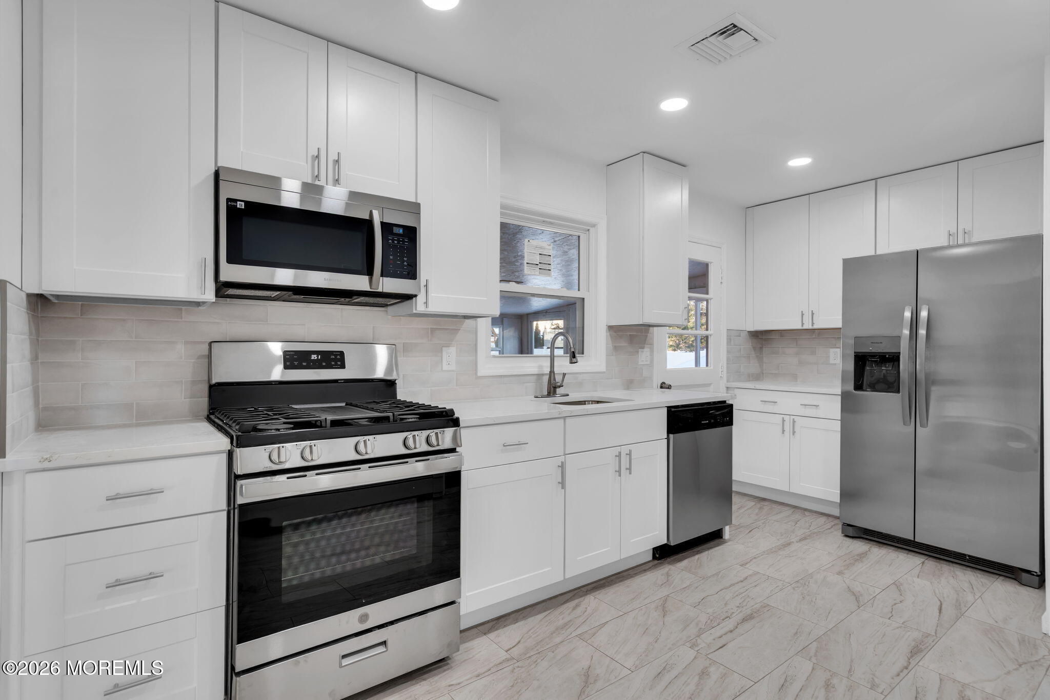 1037 Savannah Street