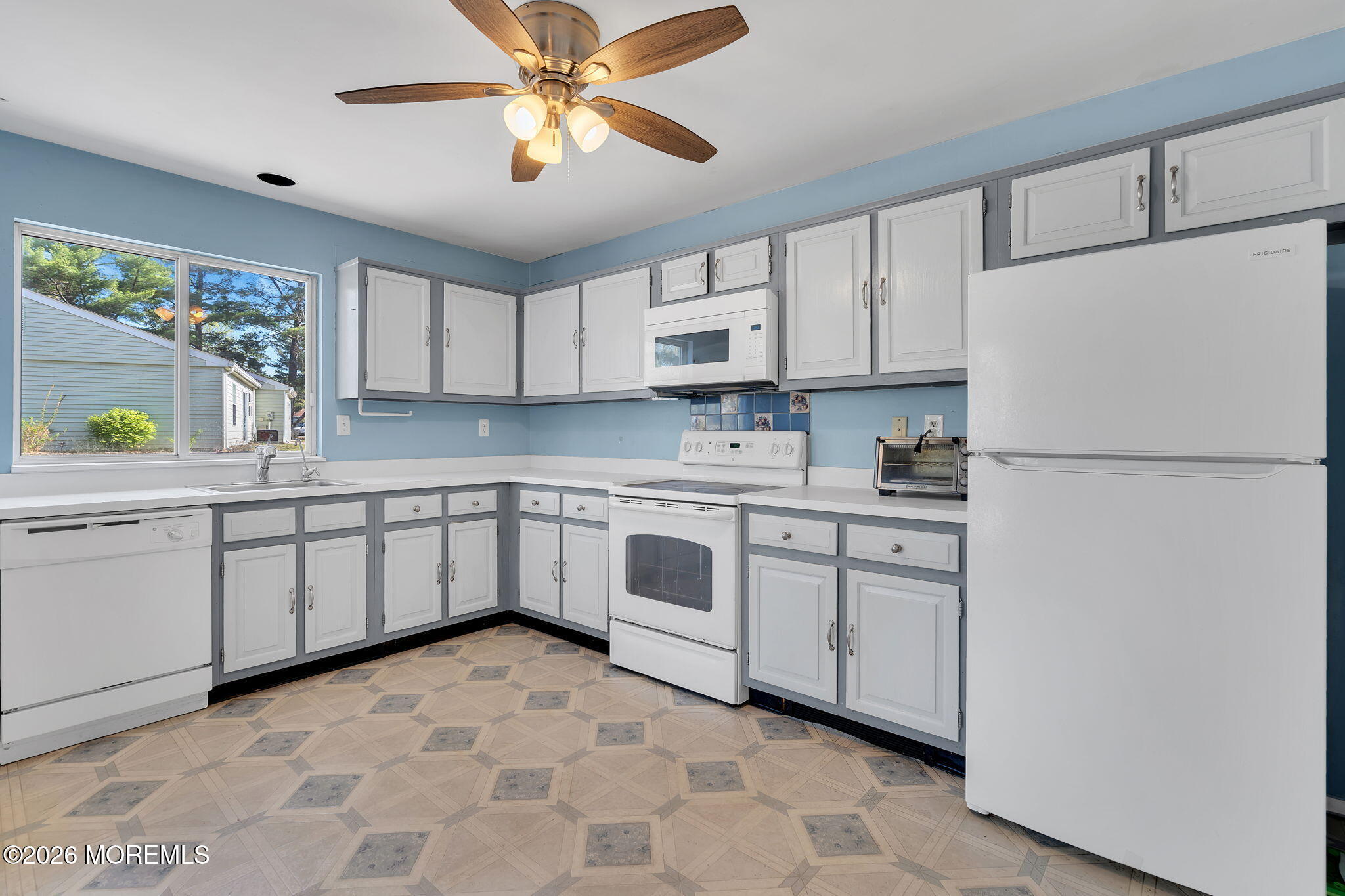 549A Mayfair Road