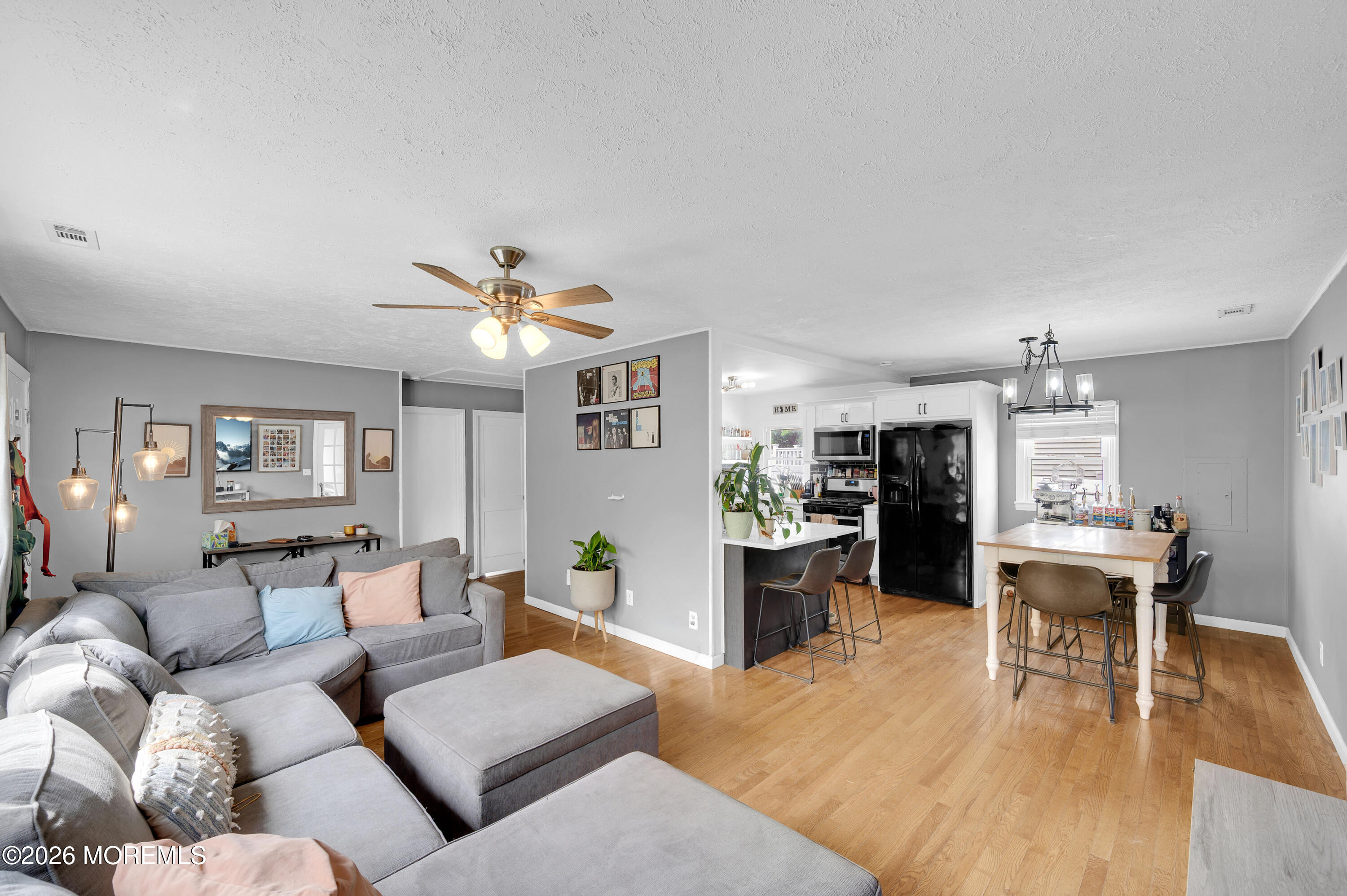 734 Eastern Lane