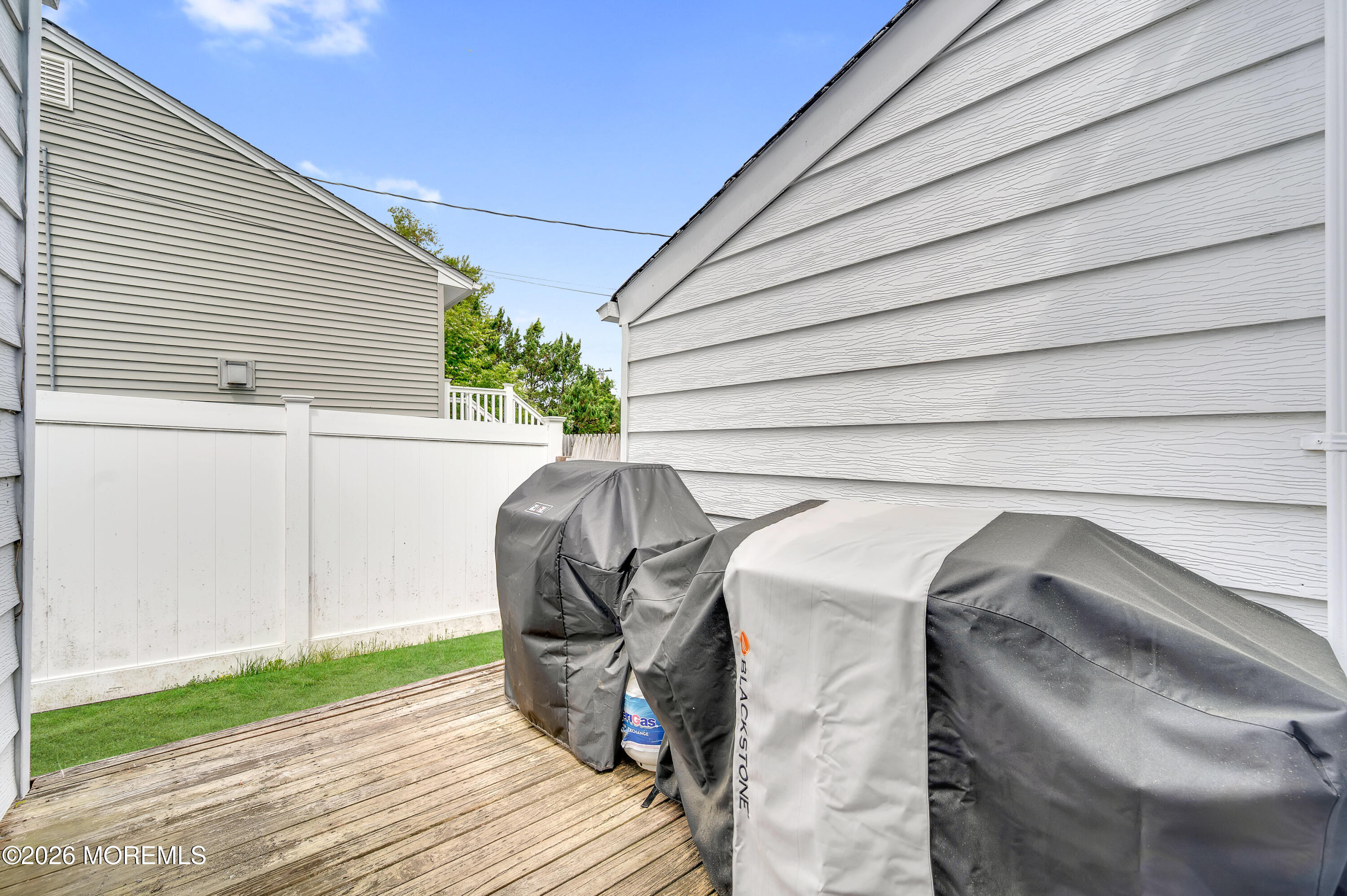 734 Eastern Lane