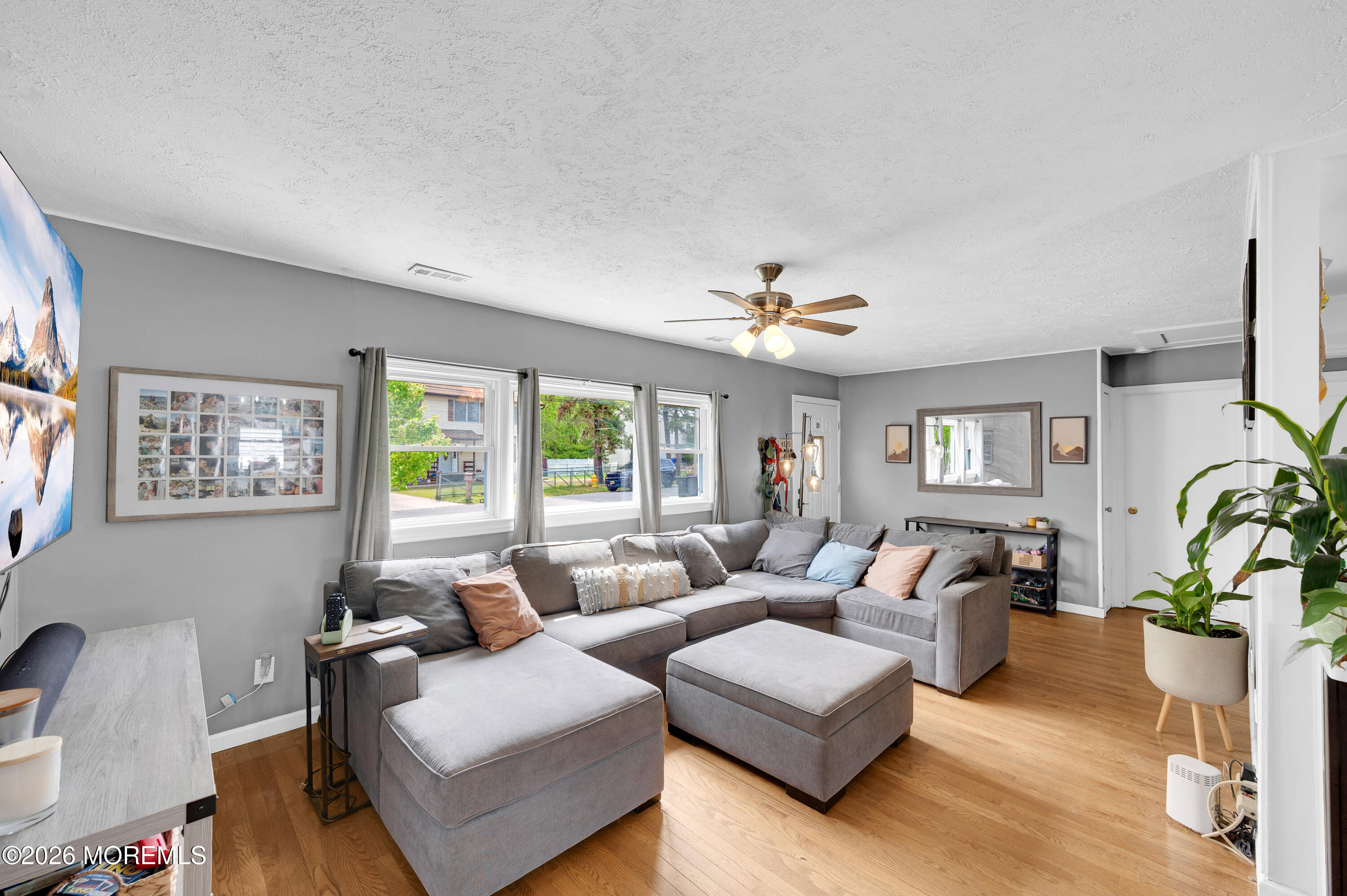 734 Eastern Lane