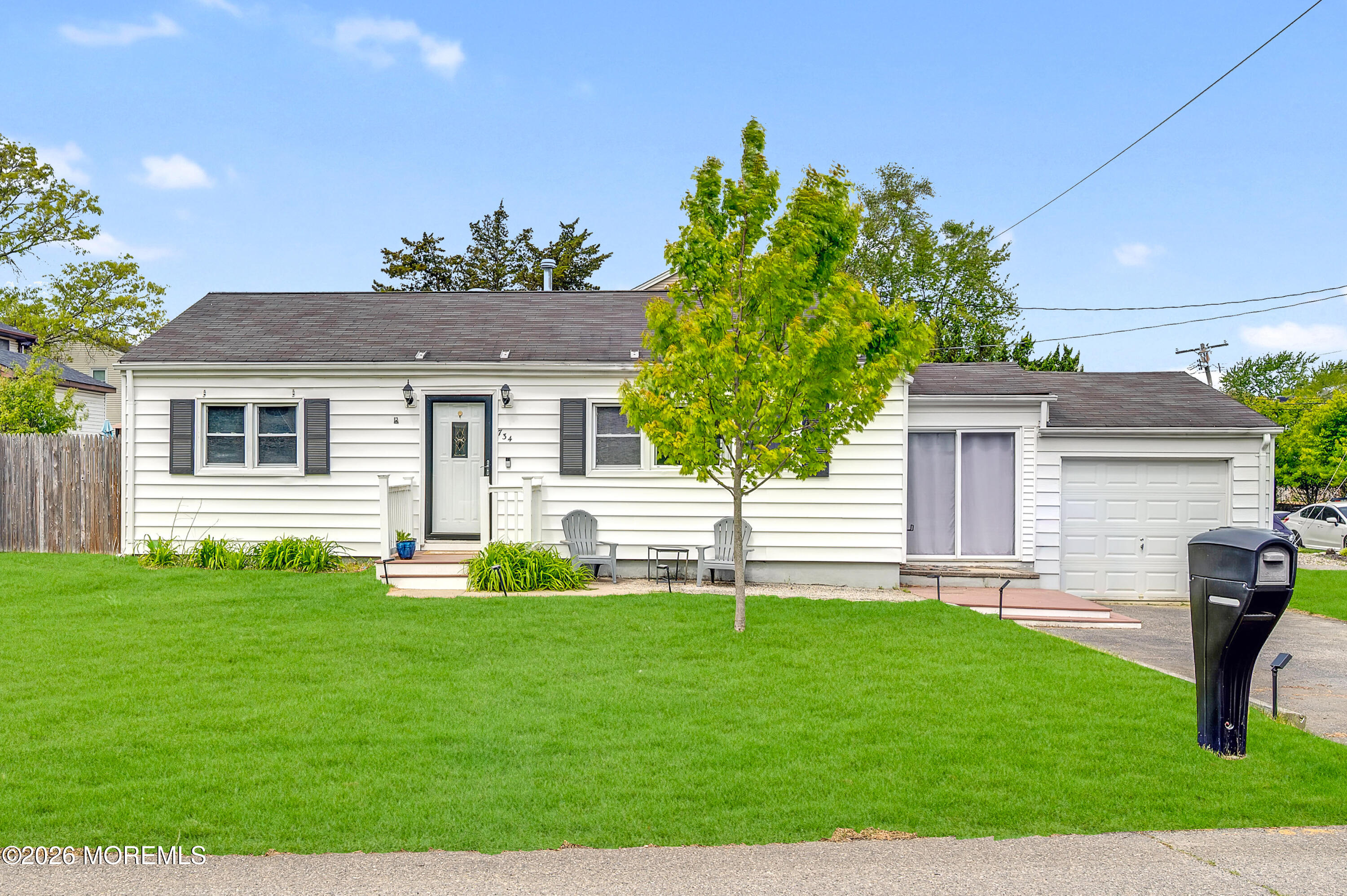 734 Eastern Lane