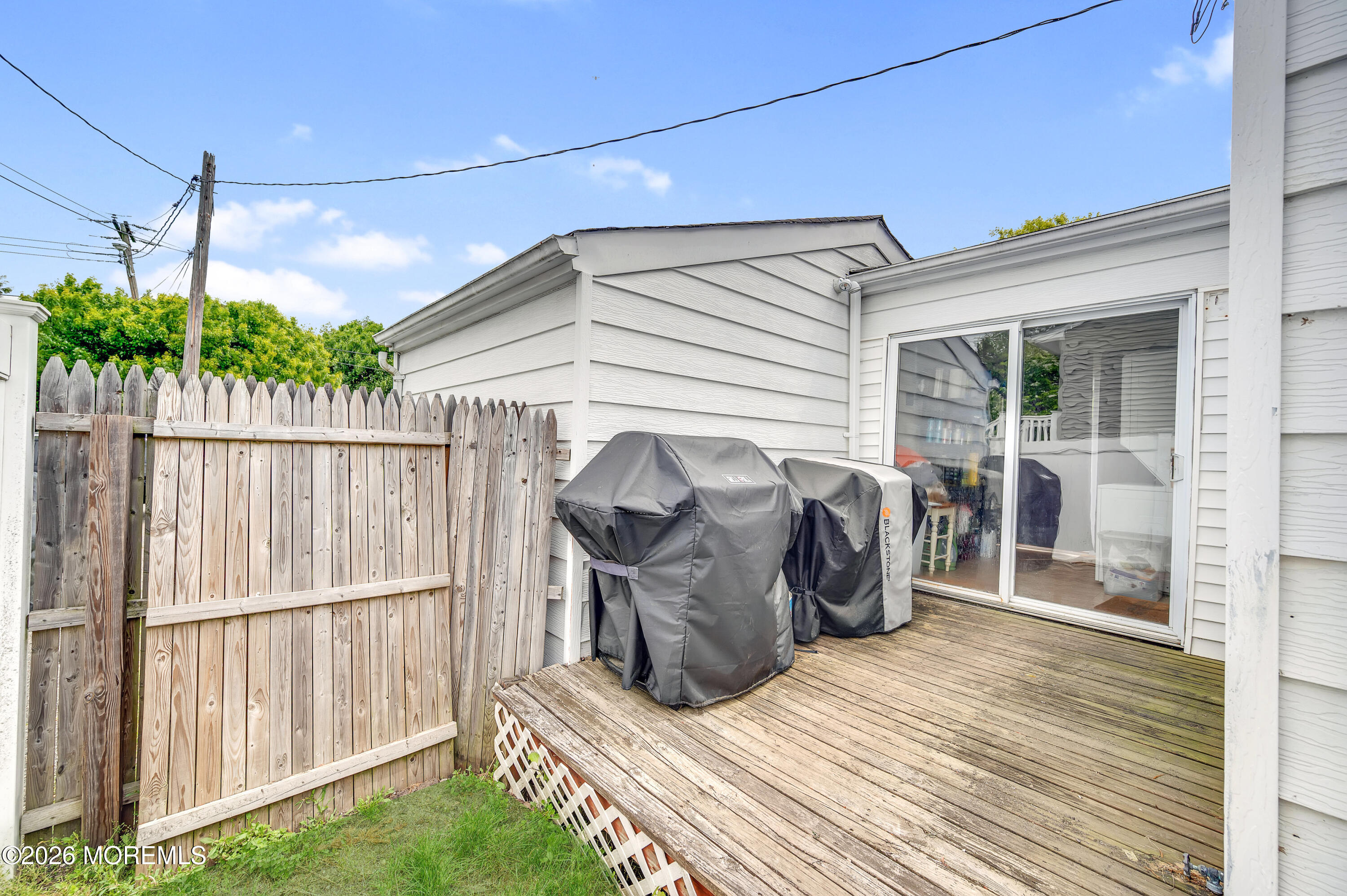 734 Eastern Lane