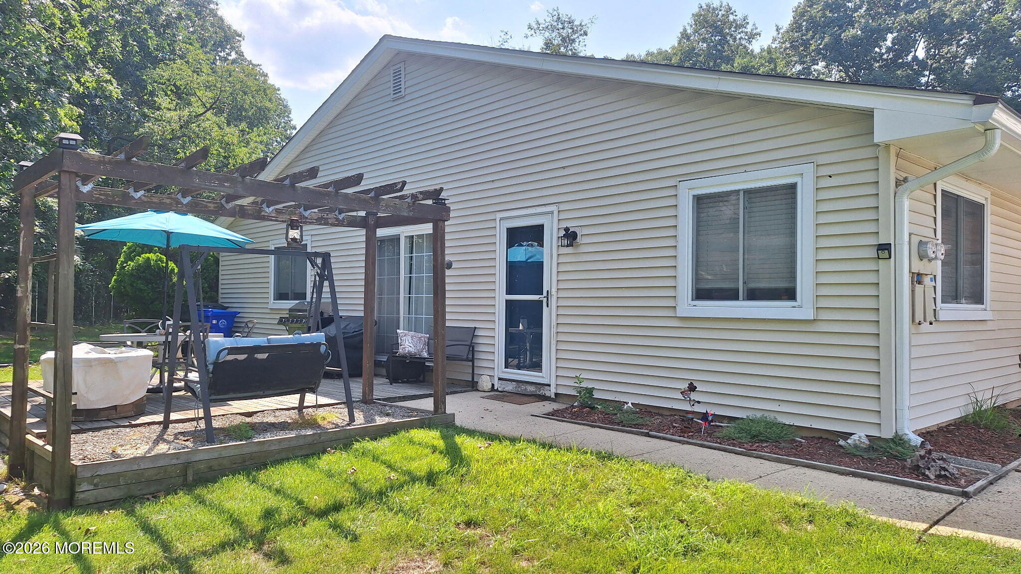 16 Debbie Drive 5101