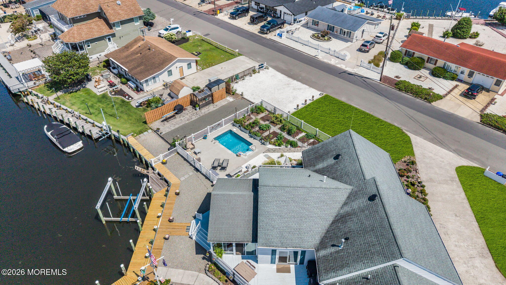 237 Bay Shore Drive