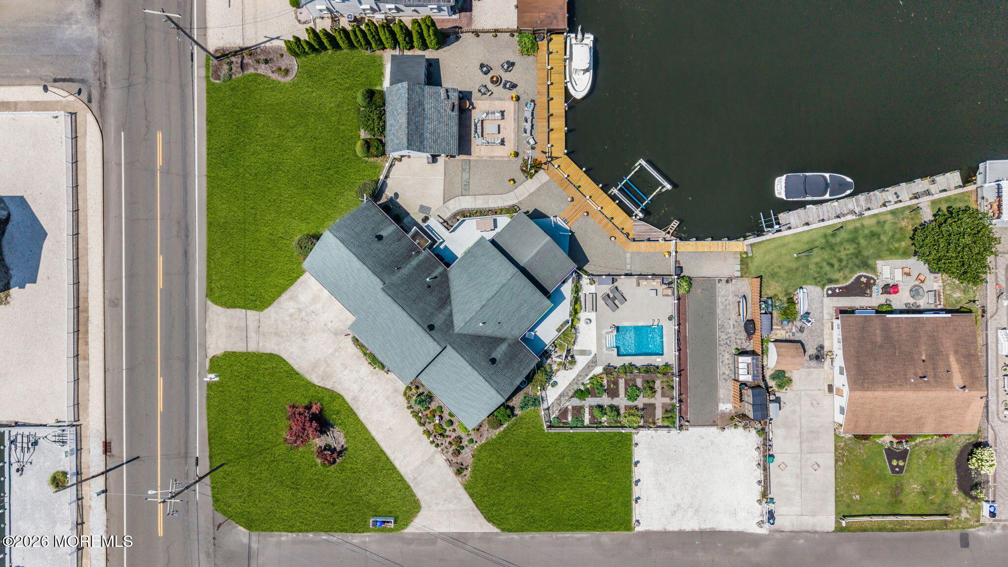 237 Bay Shore Drive