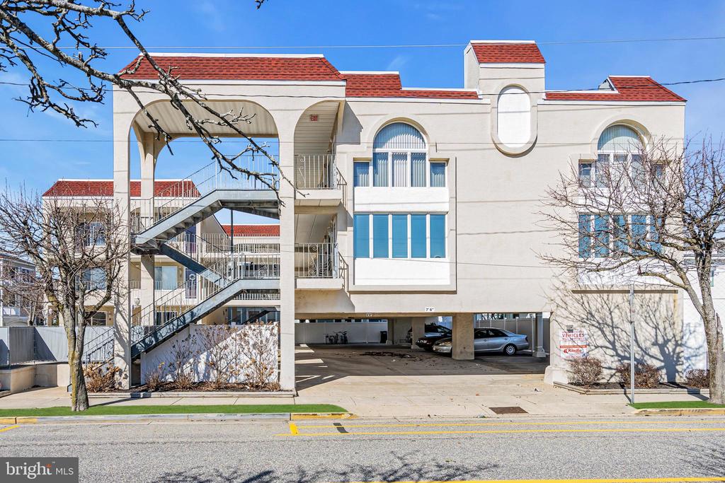 3010 Ocean Ave #102