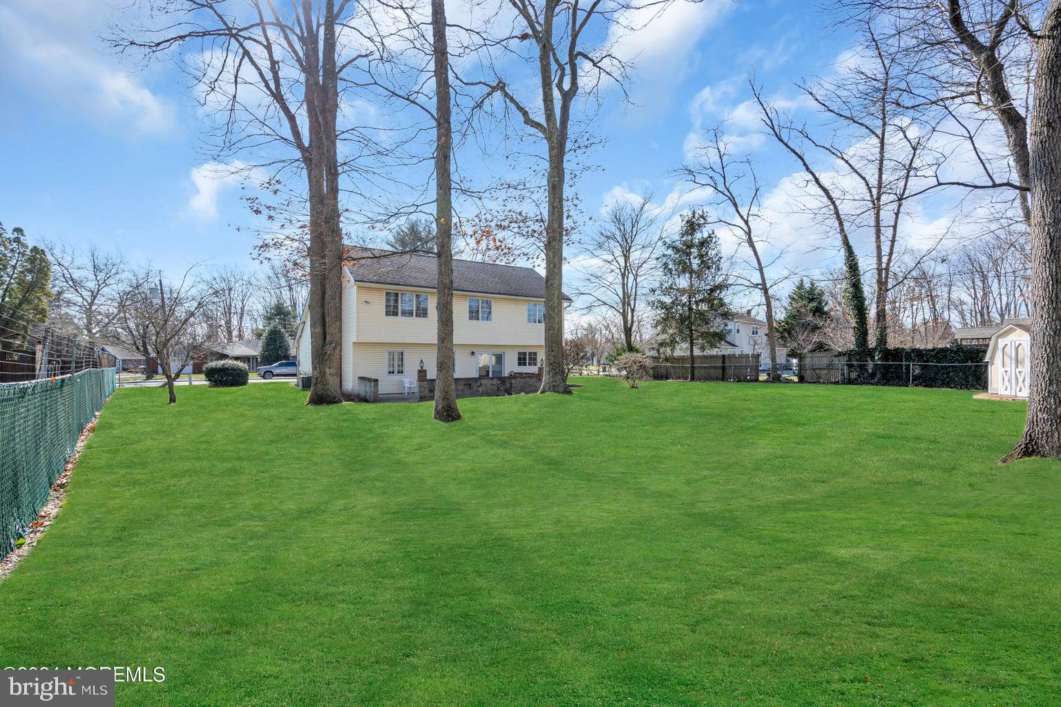 15 High Ridge Rd