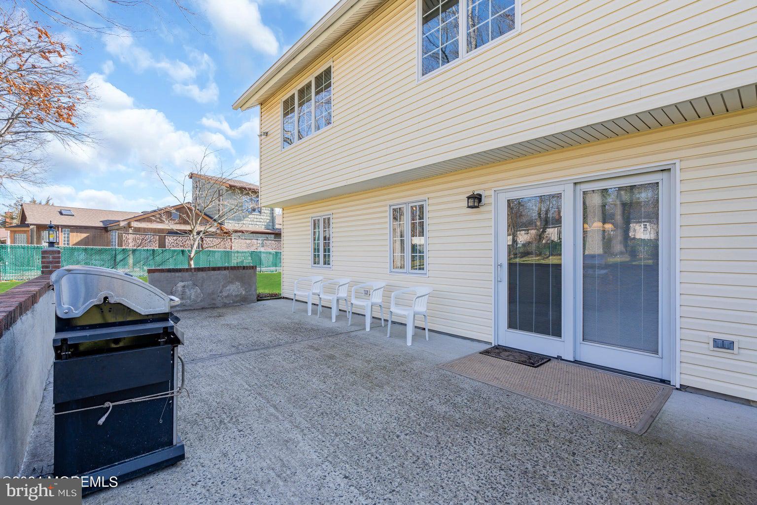 15 High Ridge Rd