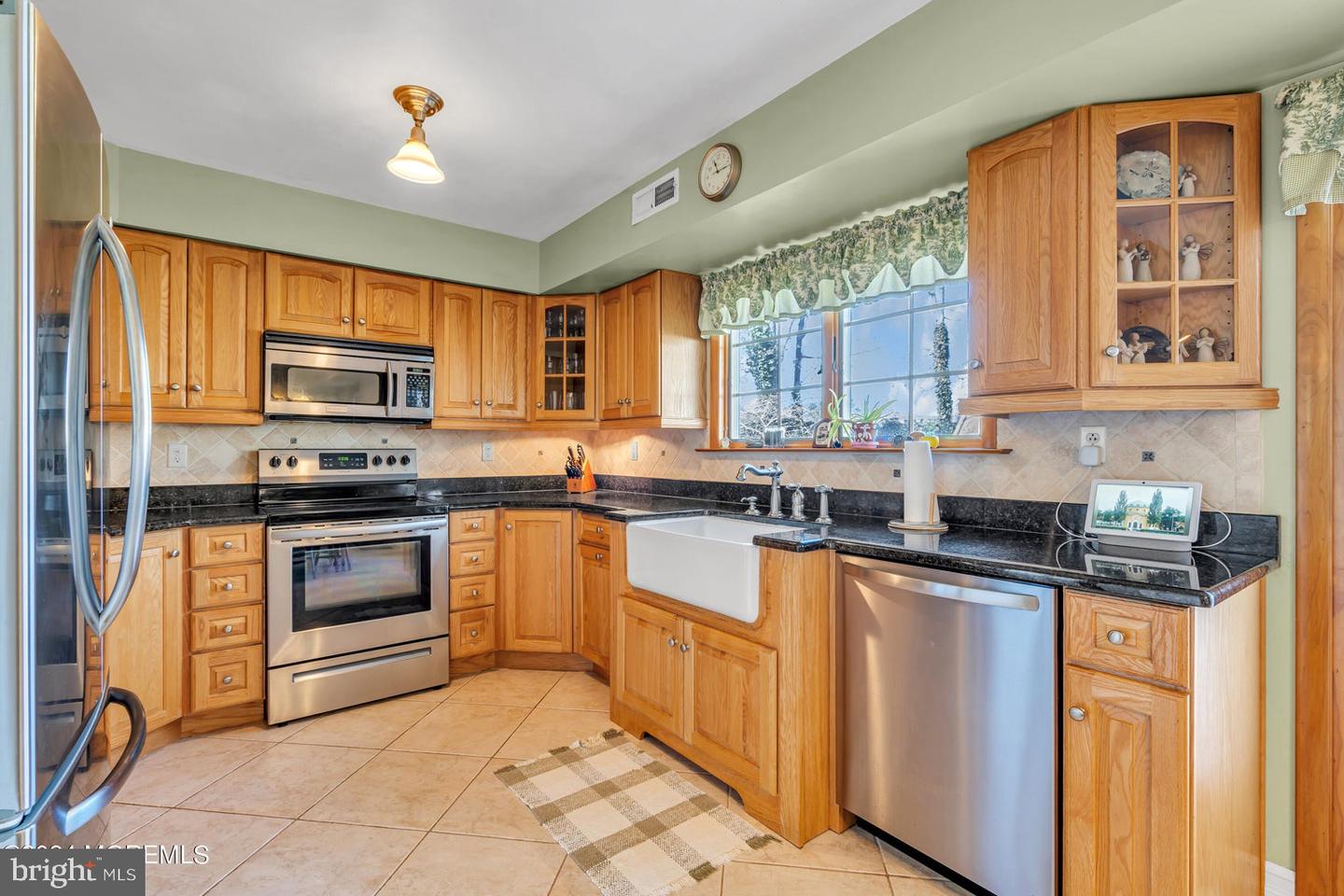 15 High Ridge Rd