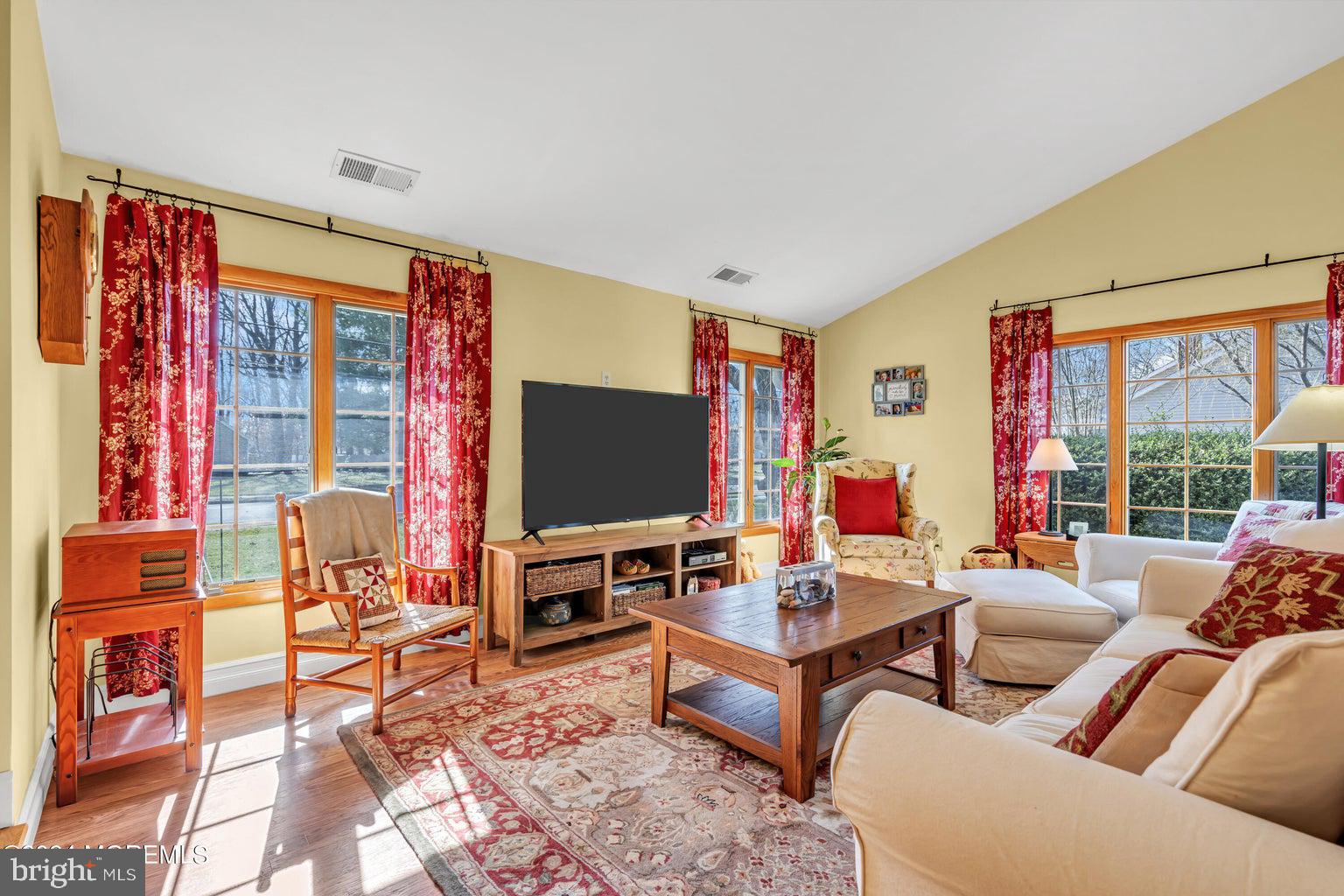 15 High Ridge Rd
