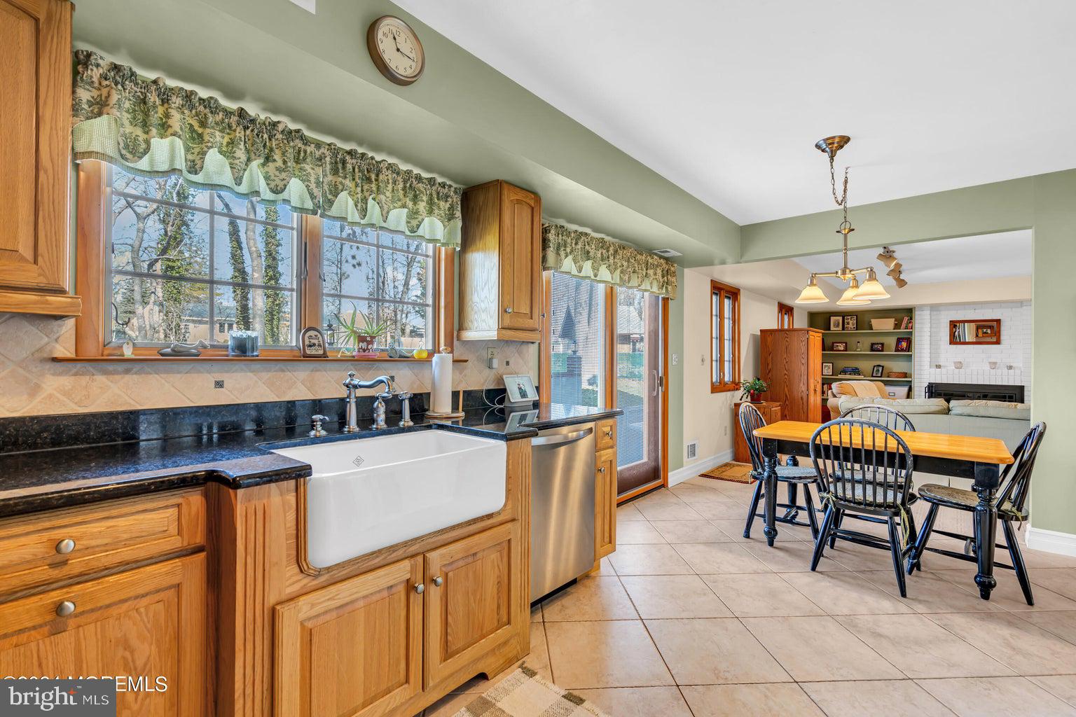 15 High Ridge Rd