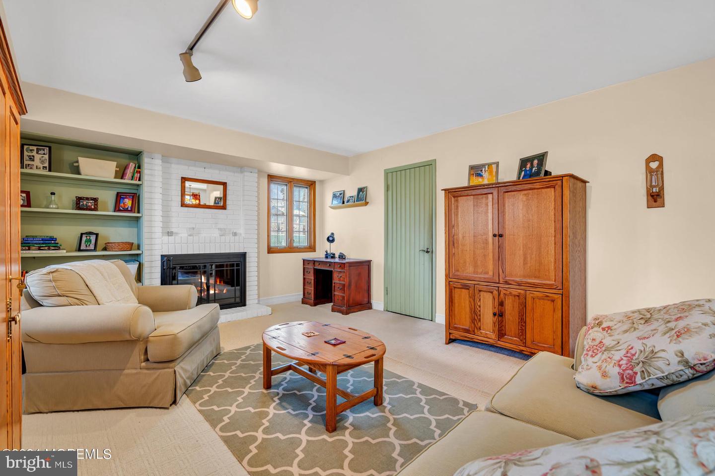 15 High Ridge Rd