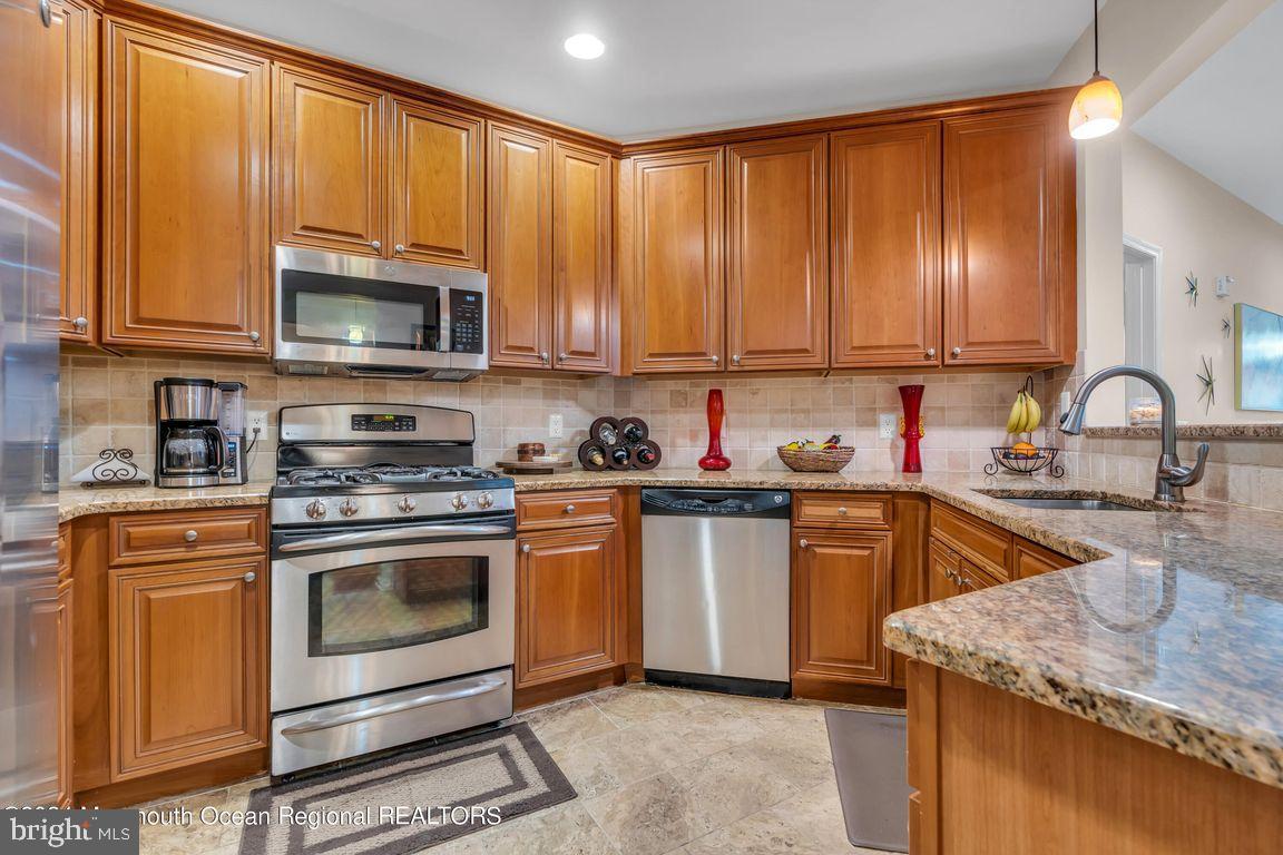 3109 Cedar Village Blvd