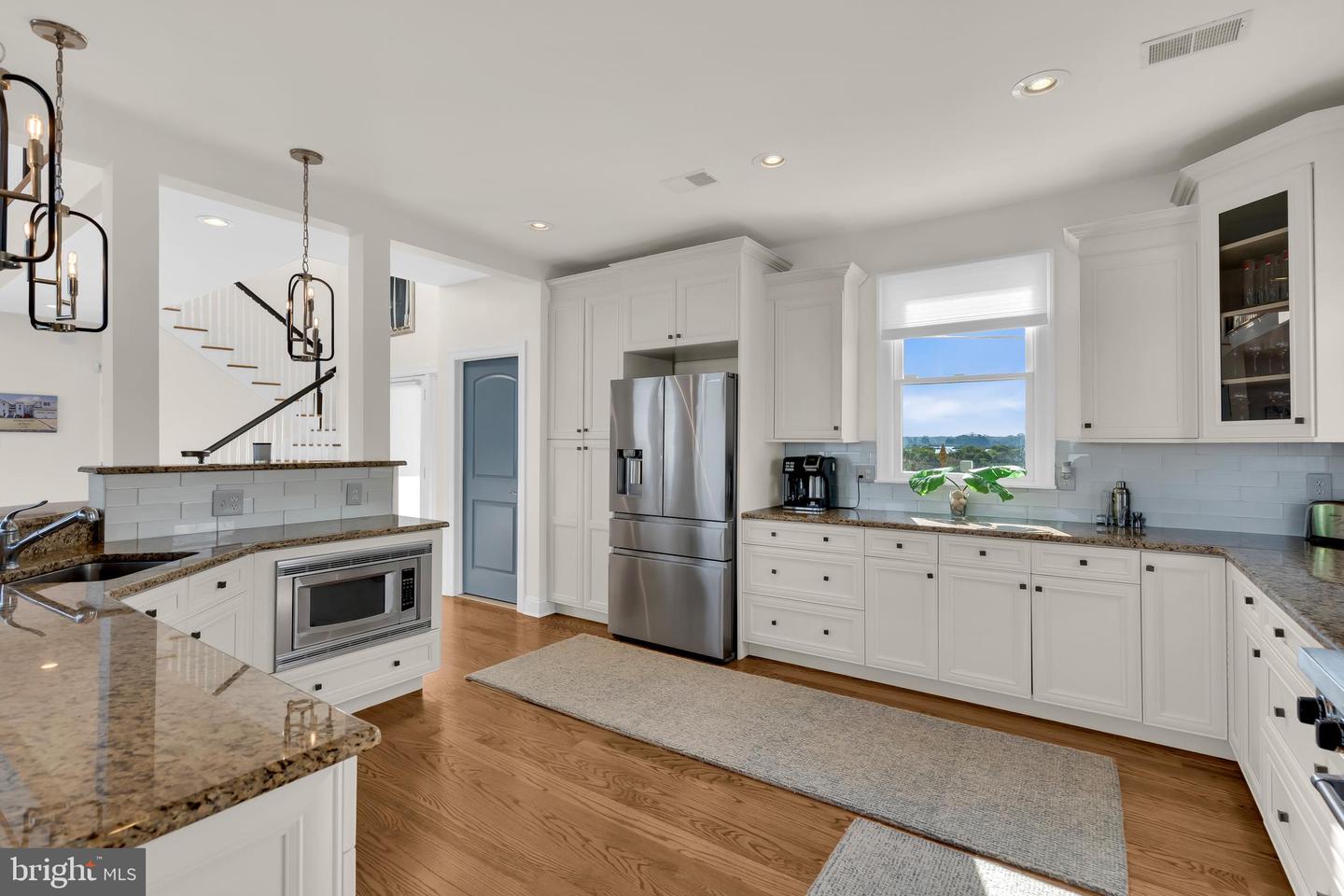339 Bay Shore Dr