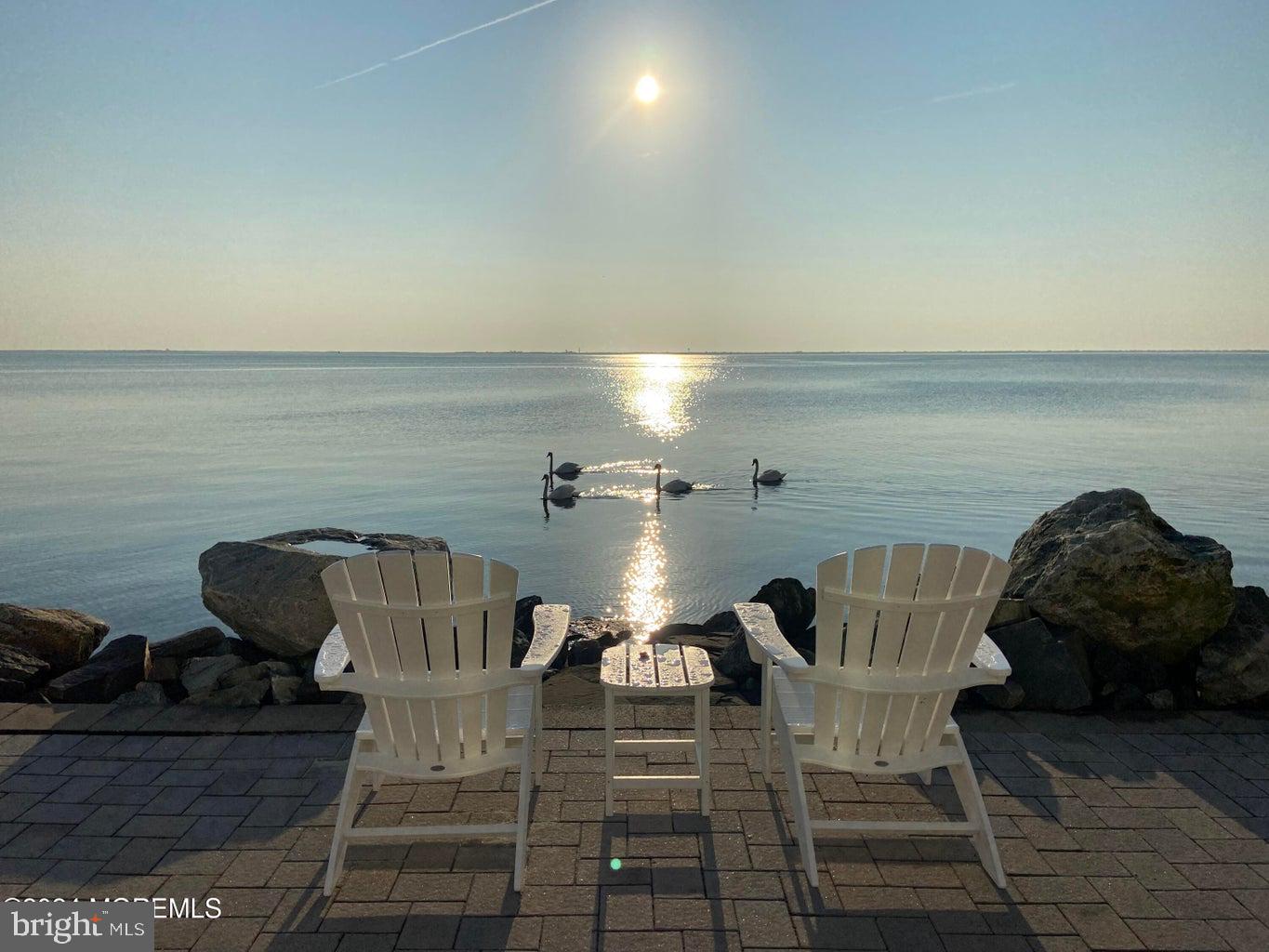 339 Bay Shore Dr