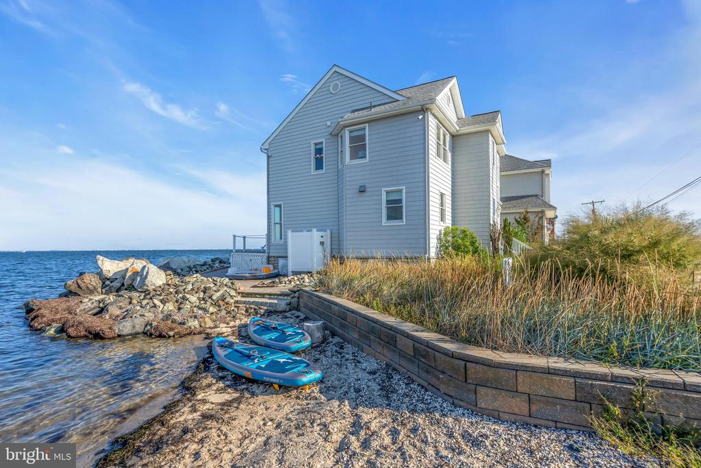 339 Bay Shore Dr