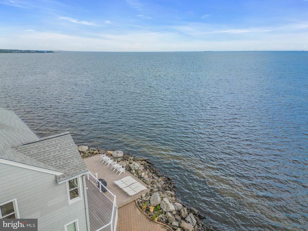 339 Bay Shore Dr
