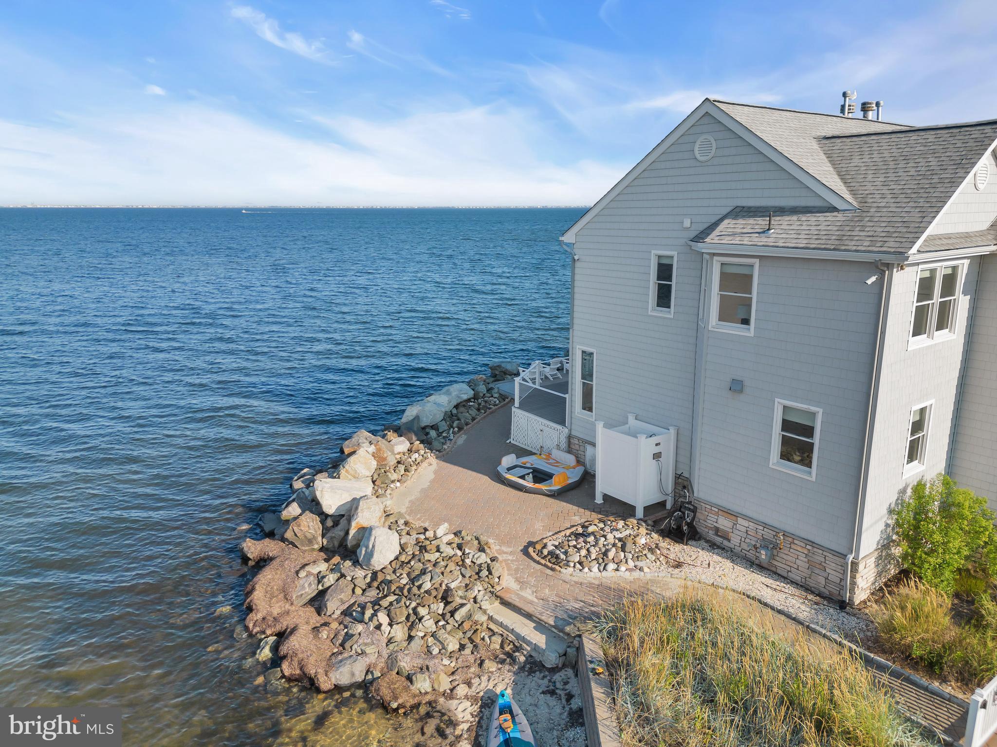 339 Bay Shore Dr