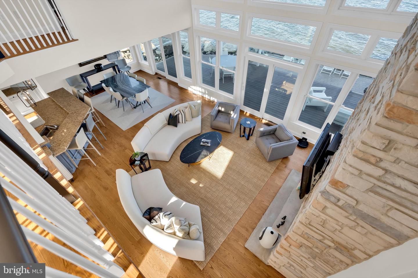 339 Bay Shore Dr
