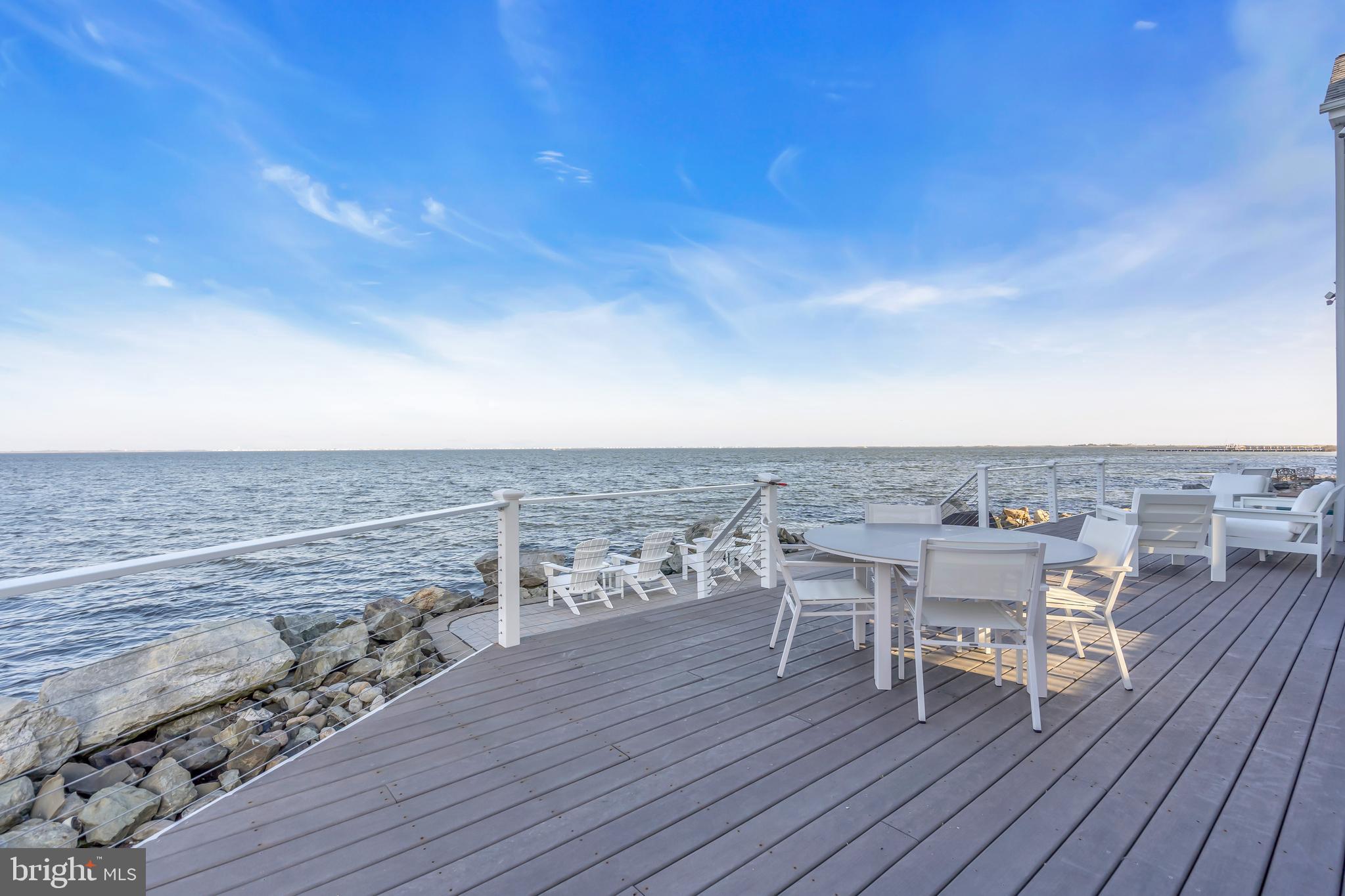 339 Bay Shore Dr