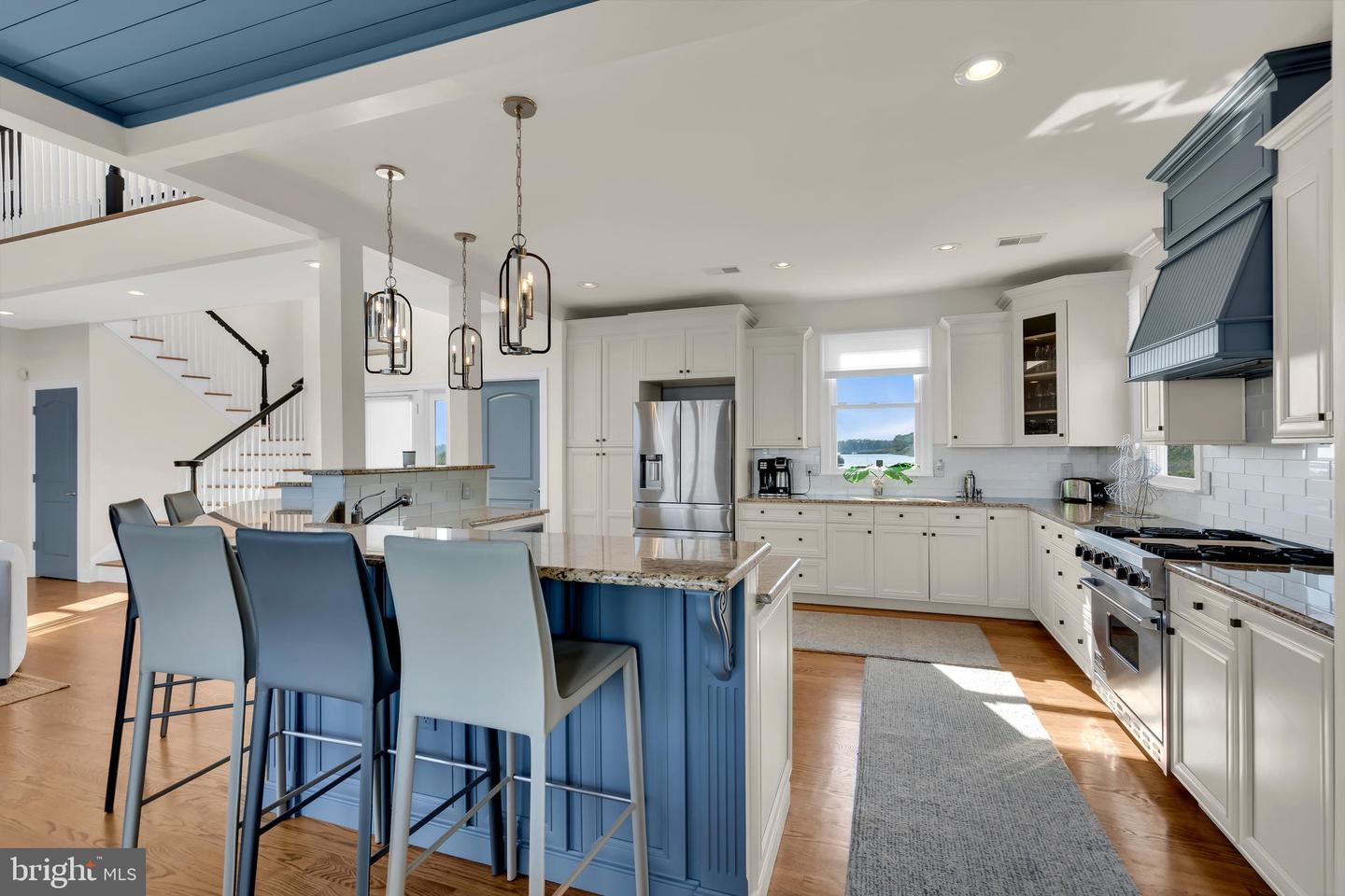 339 Bay Shore Dr