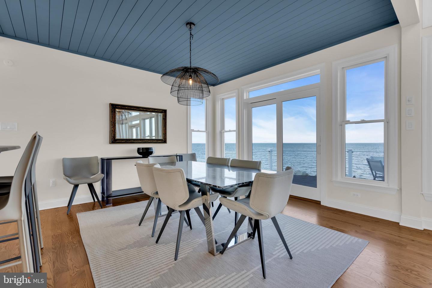 339 Bay Shore Dr