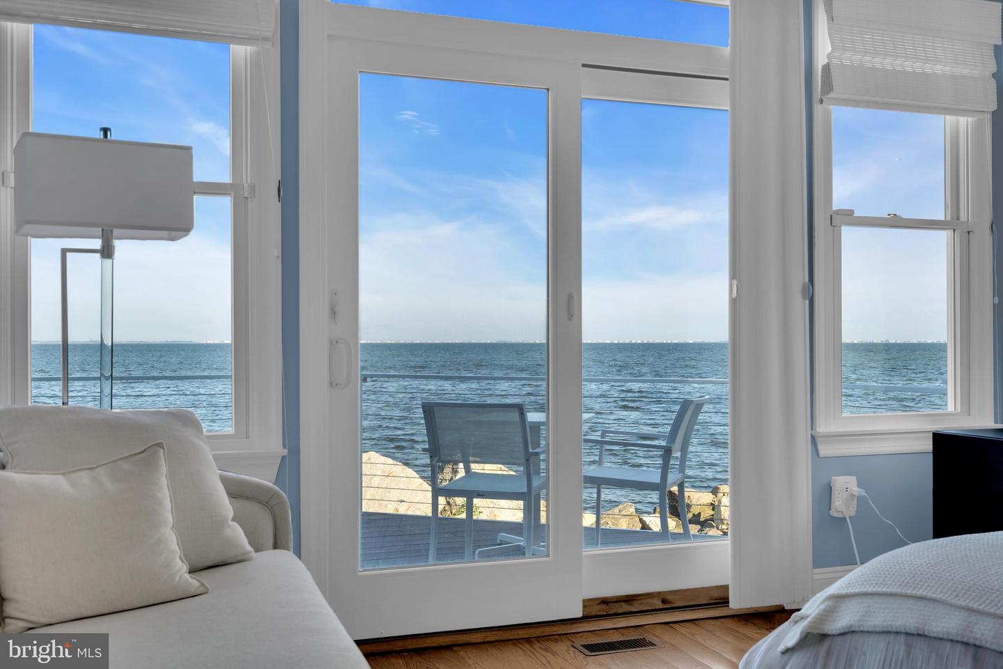 339 Bay Shore Dr