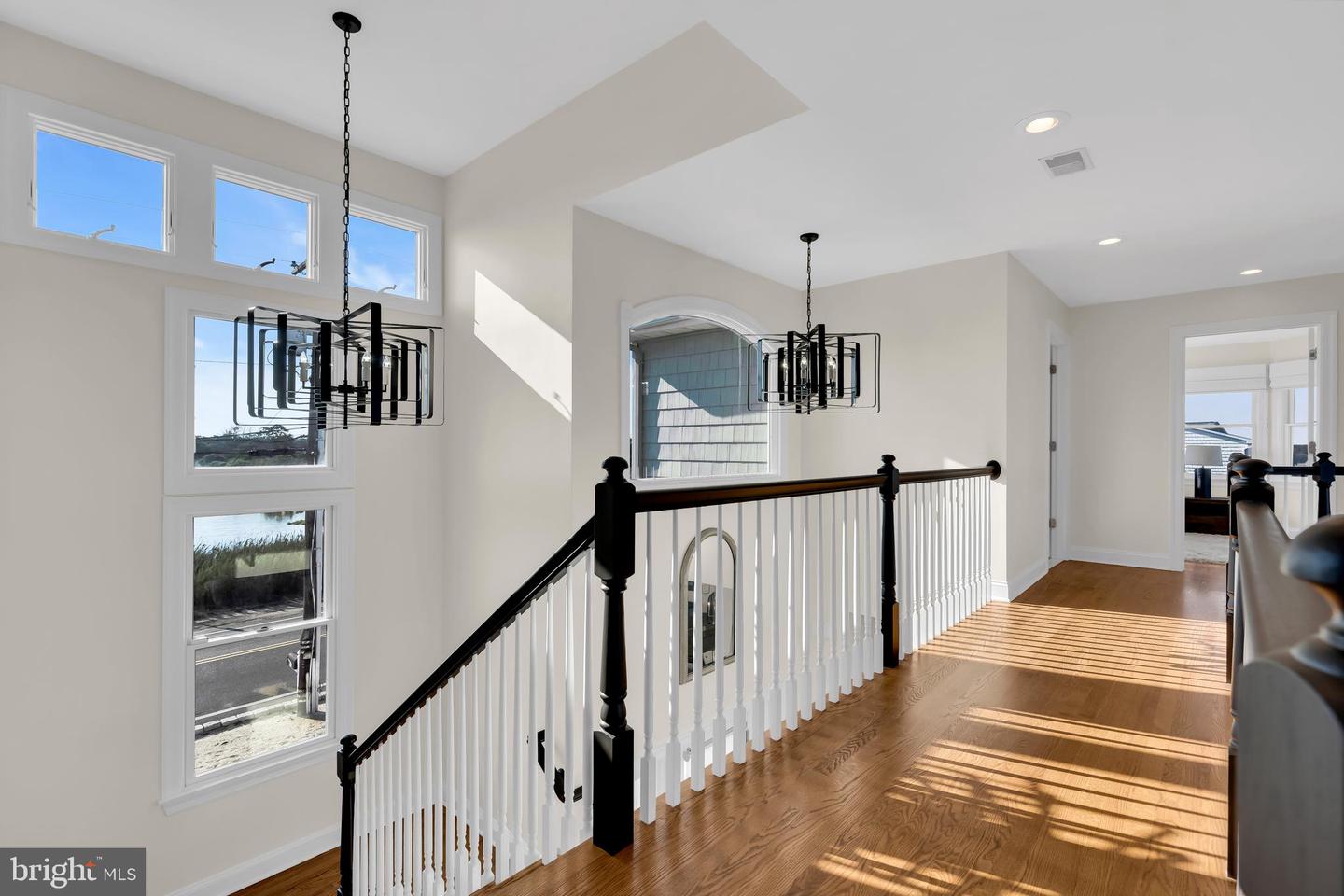 339 Bay Shore Dr
