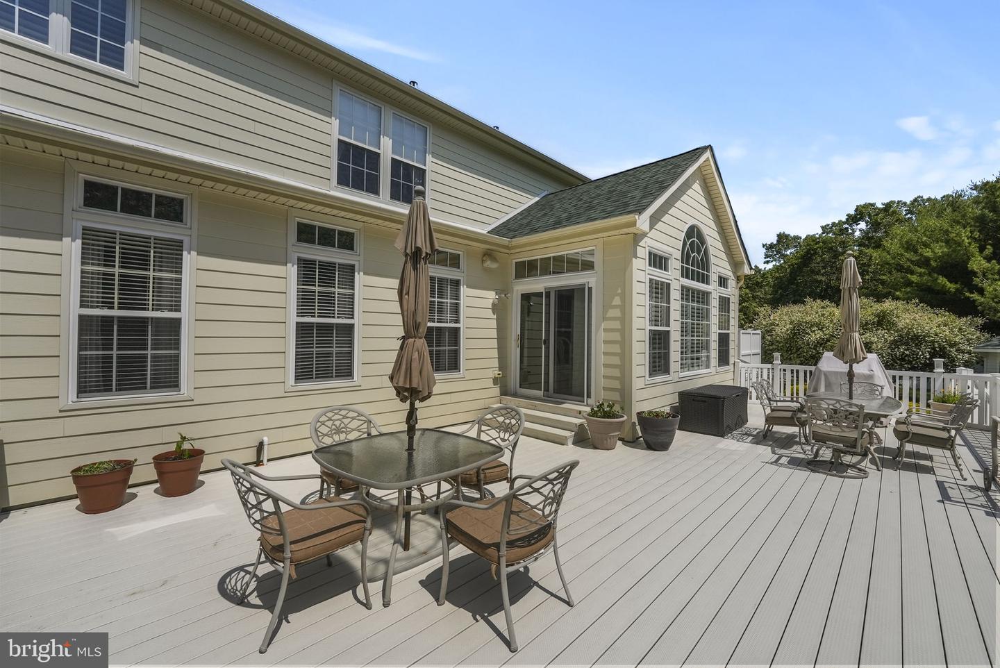 24 James Dr